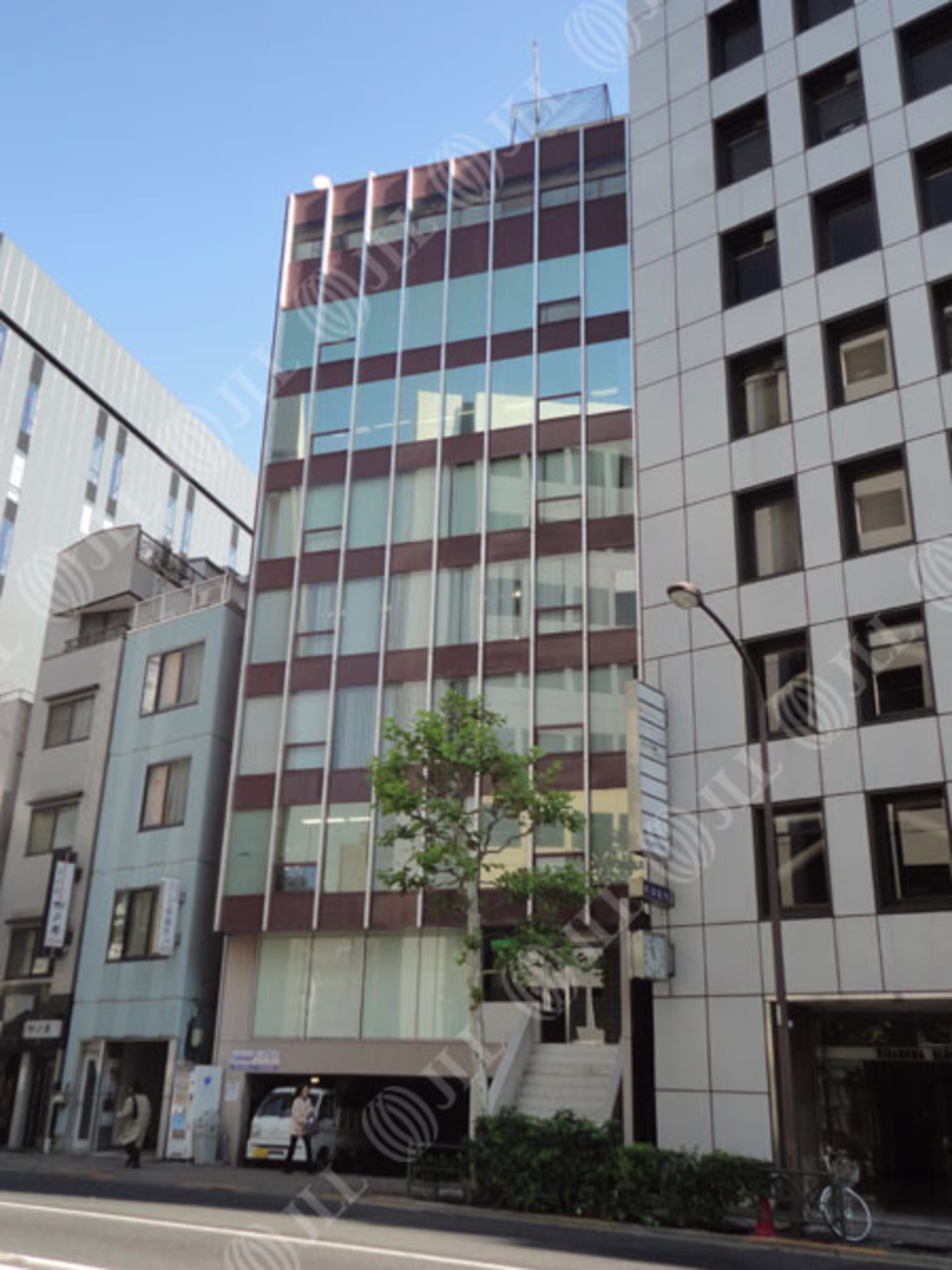 神田司町2-6-1