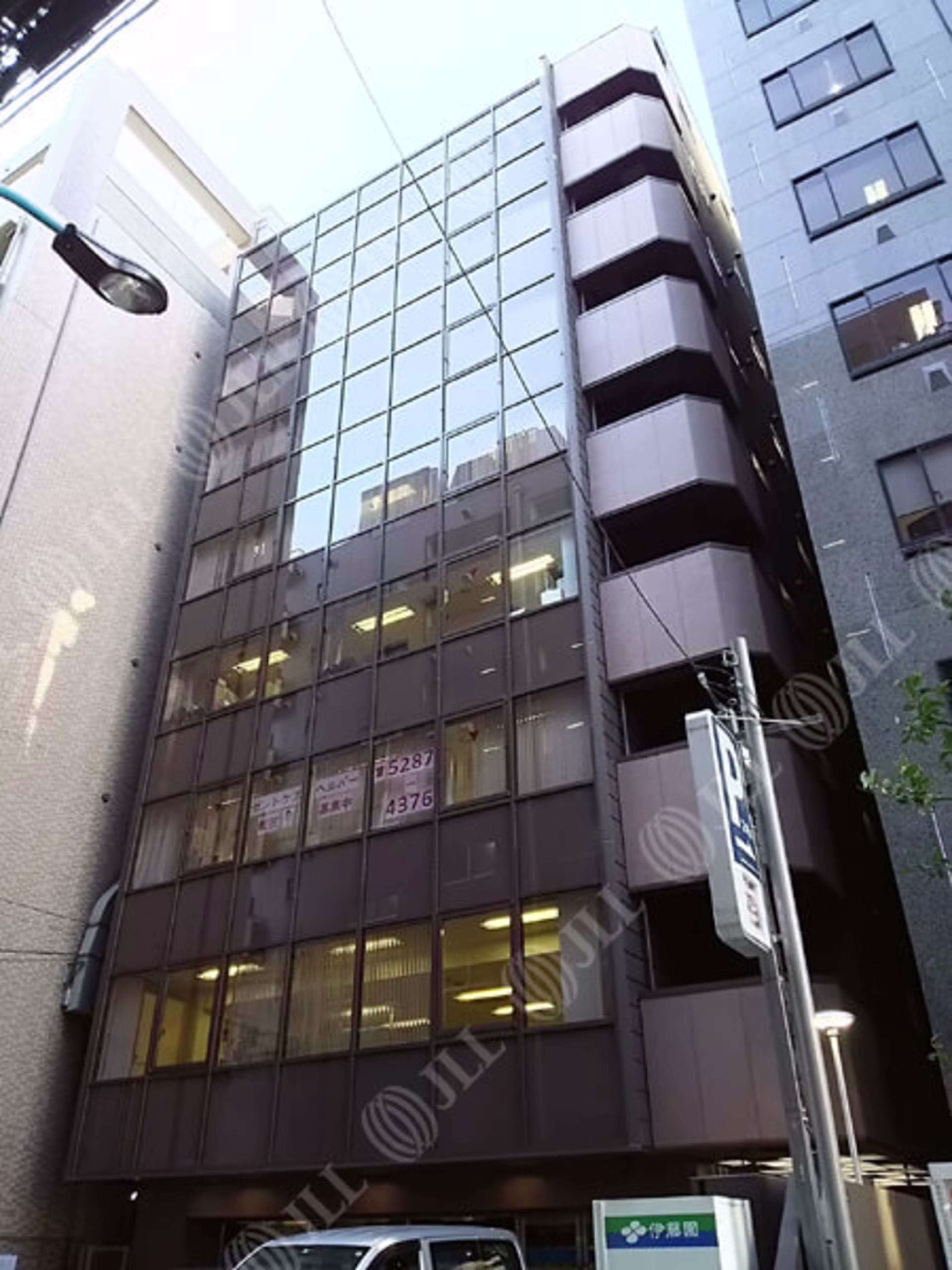 高田馬場1-30-15