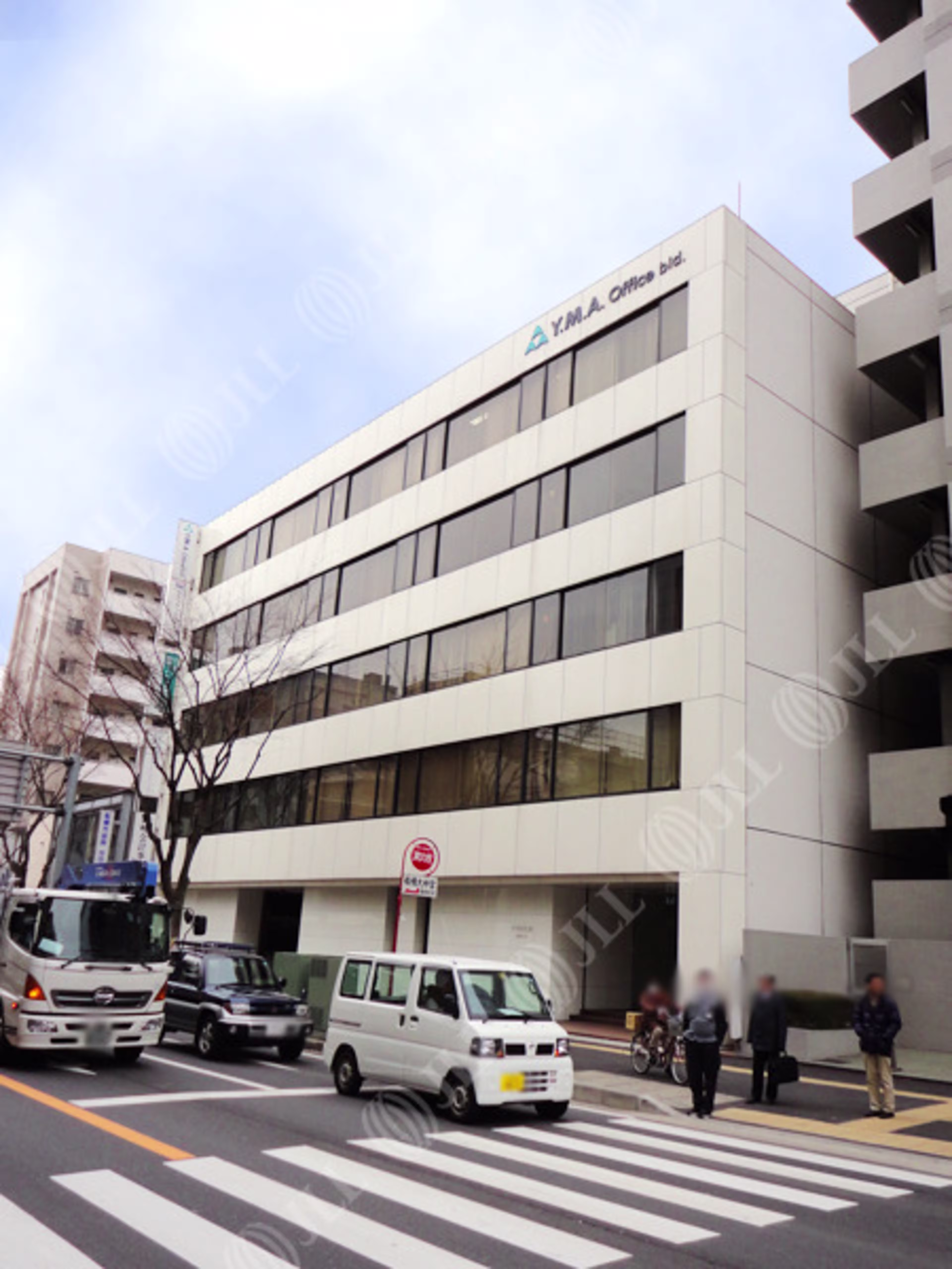 湊町2-1-2