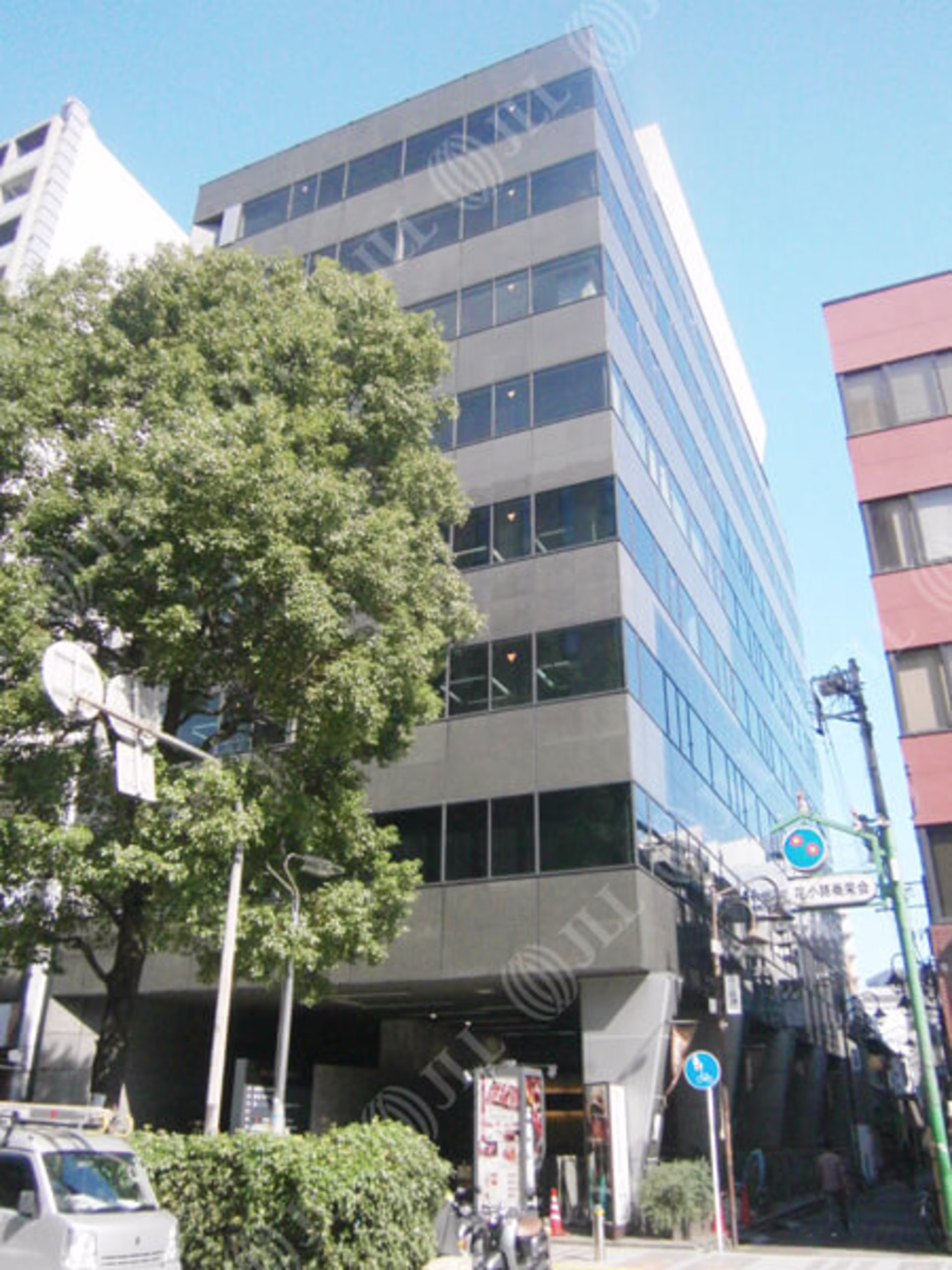 東田町1-2