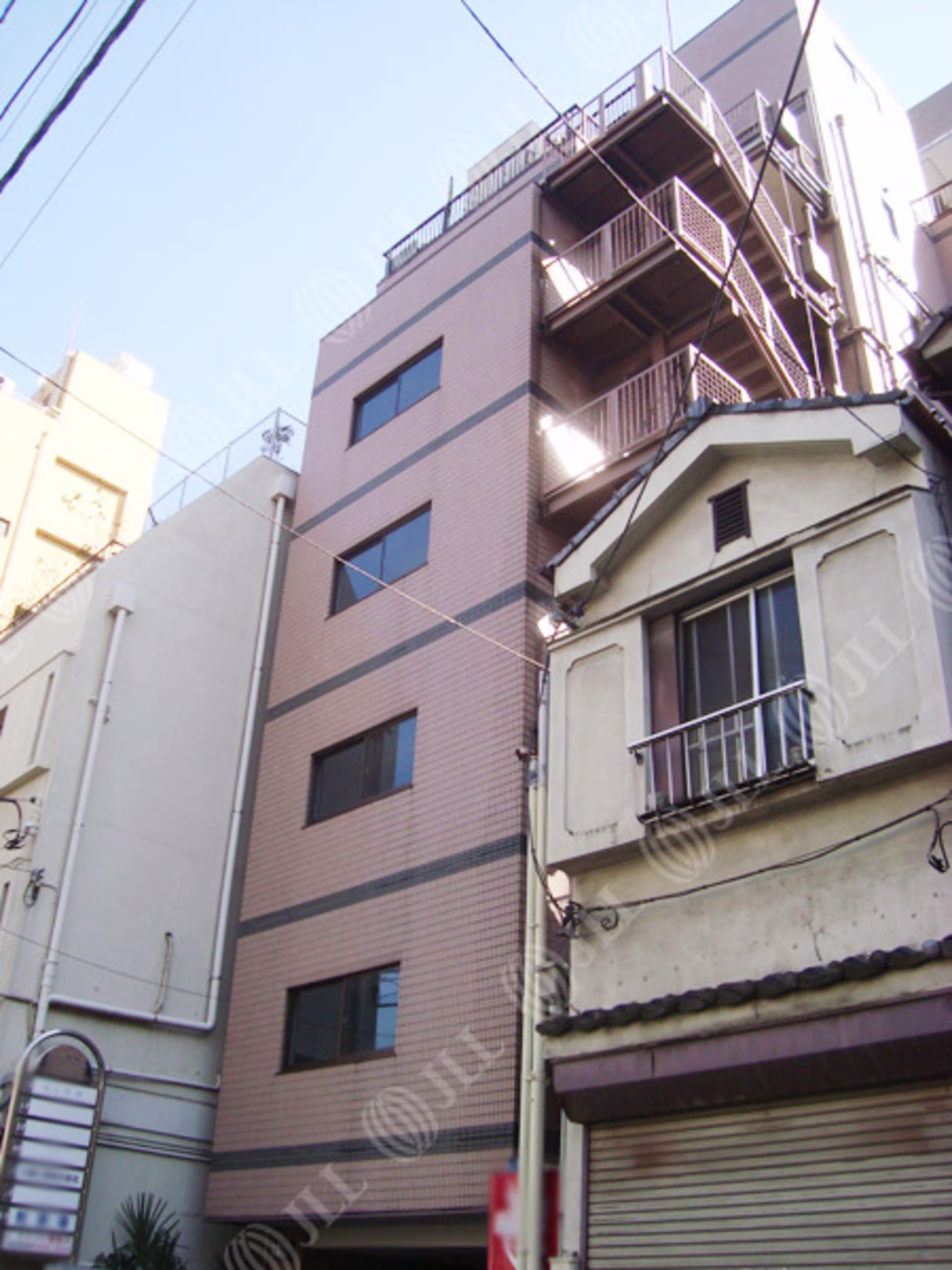 神田東松下町17-13