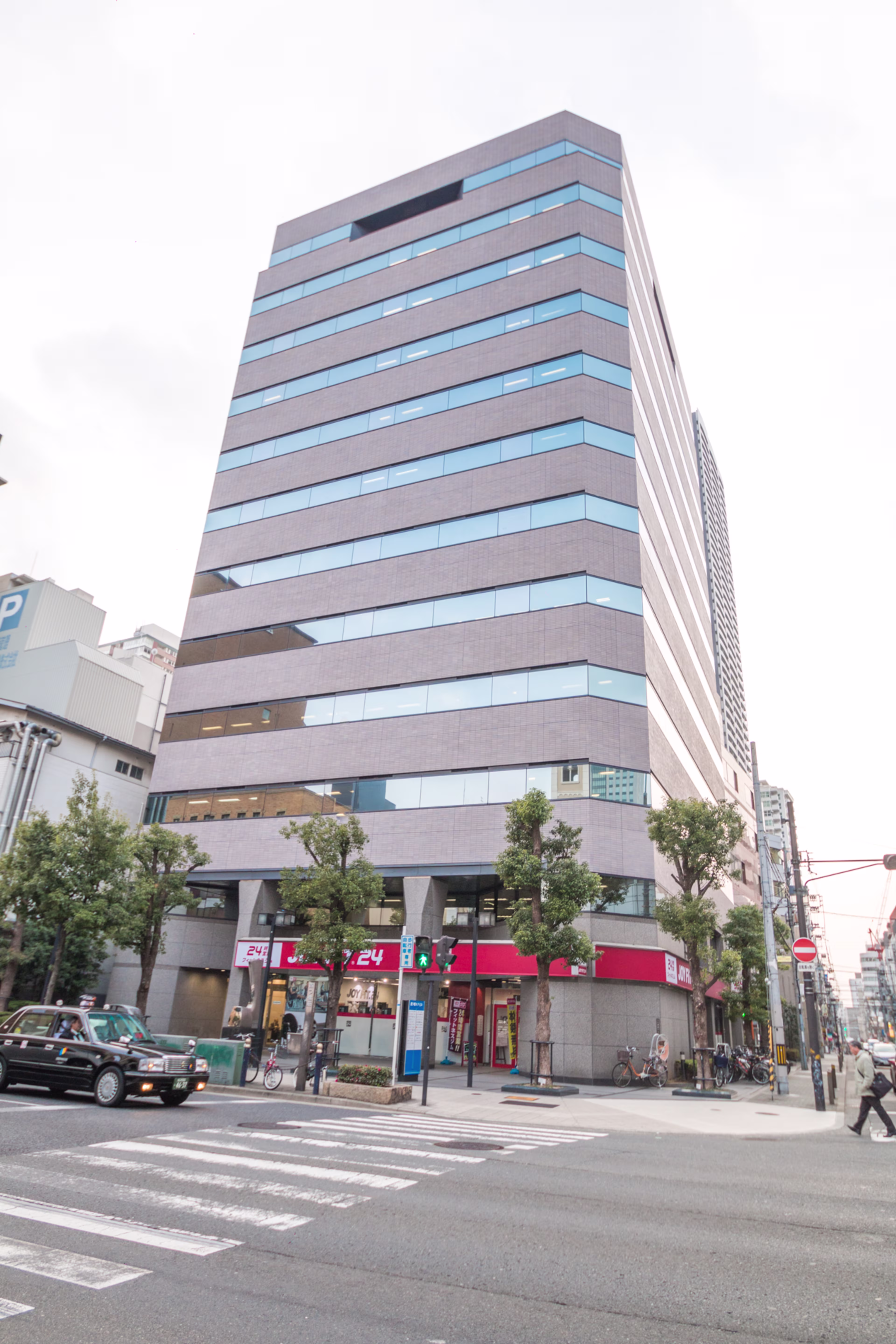 新町1-13-3