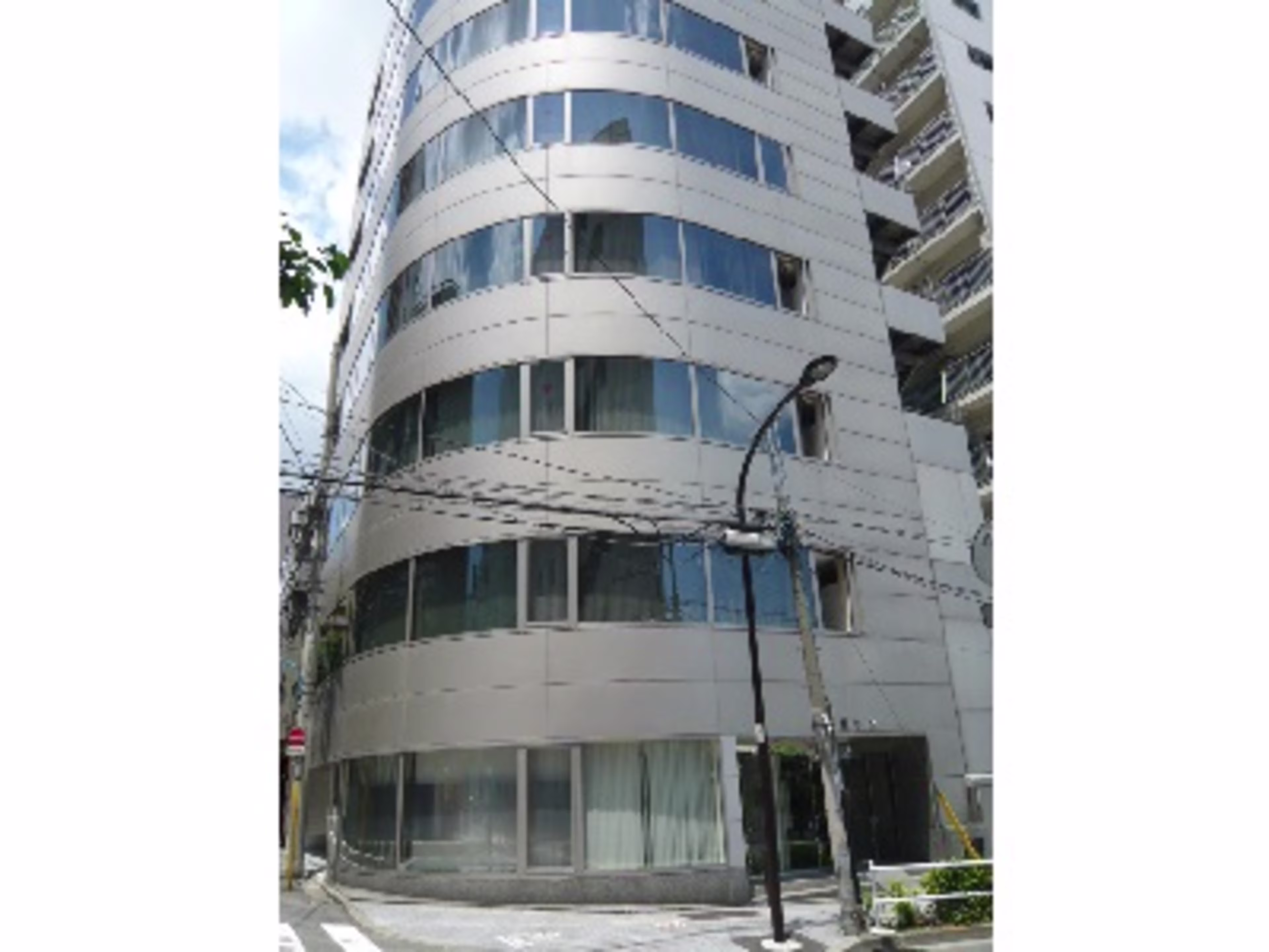 新宿1-26-1