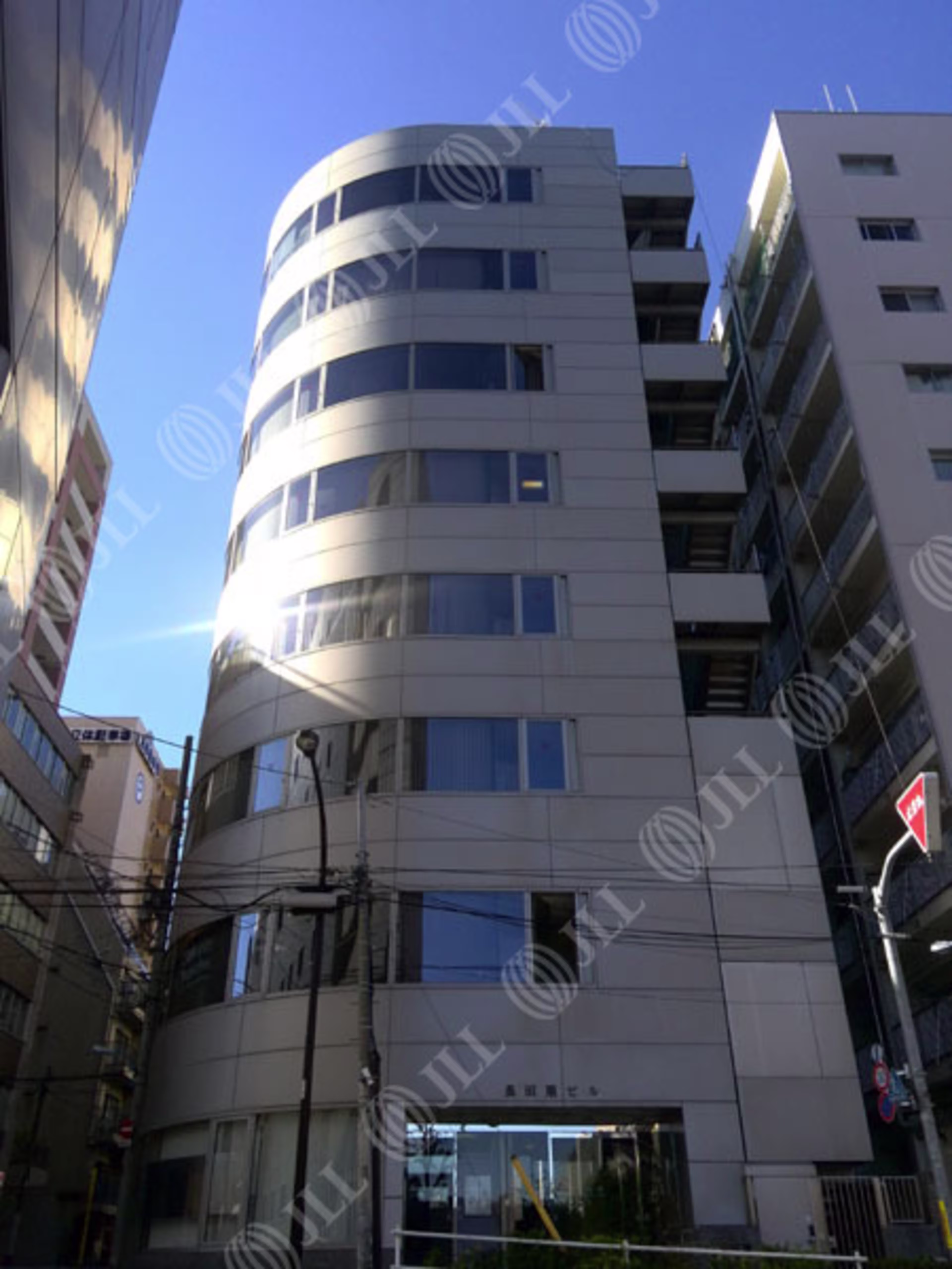 新宿1-26-1