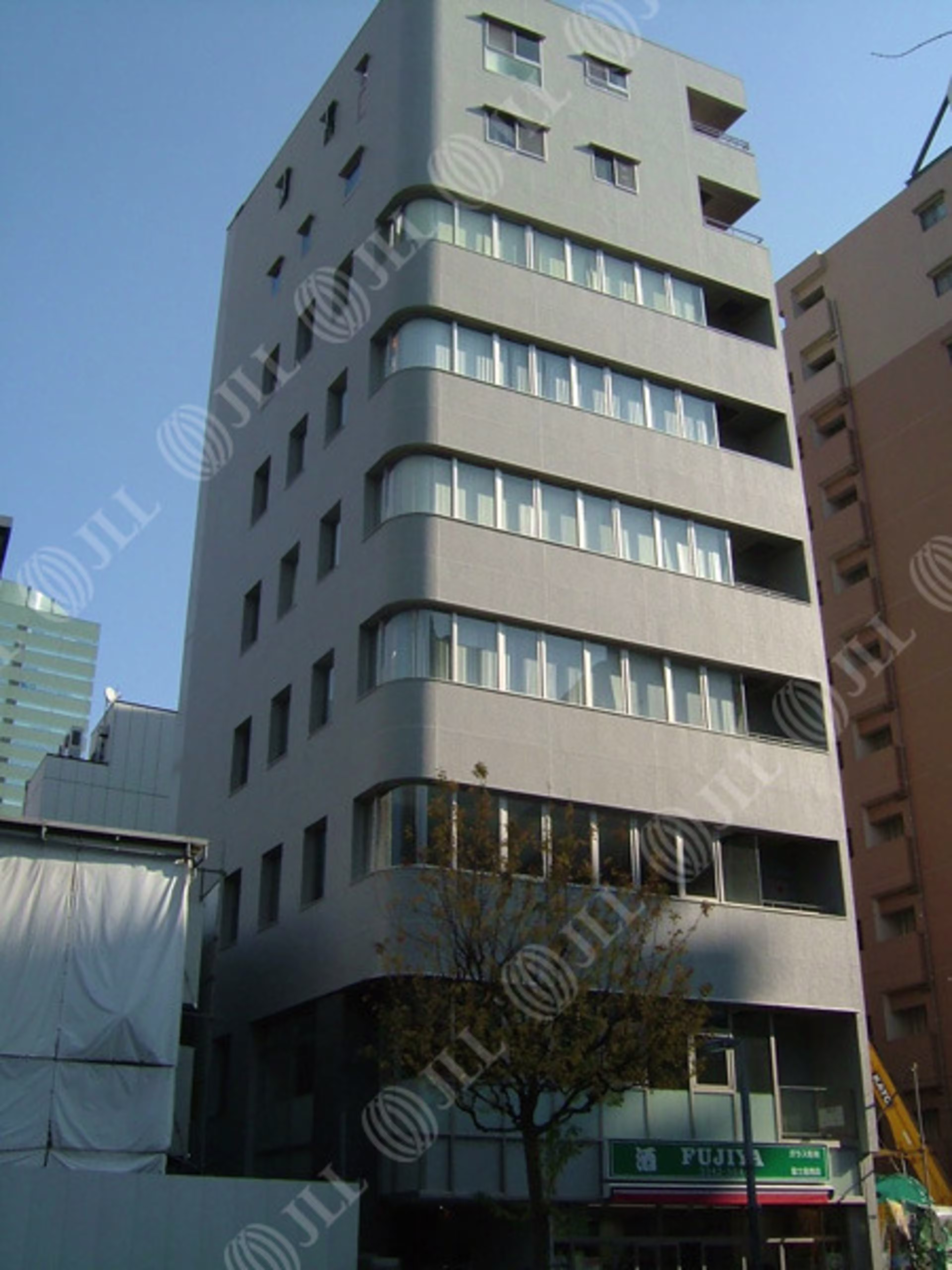 西新宿6-17-10