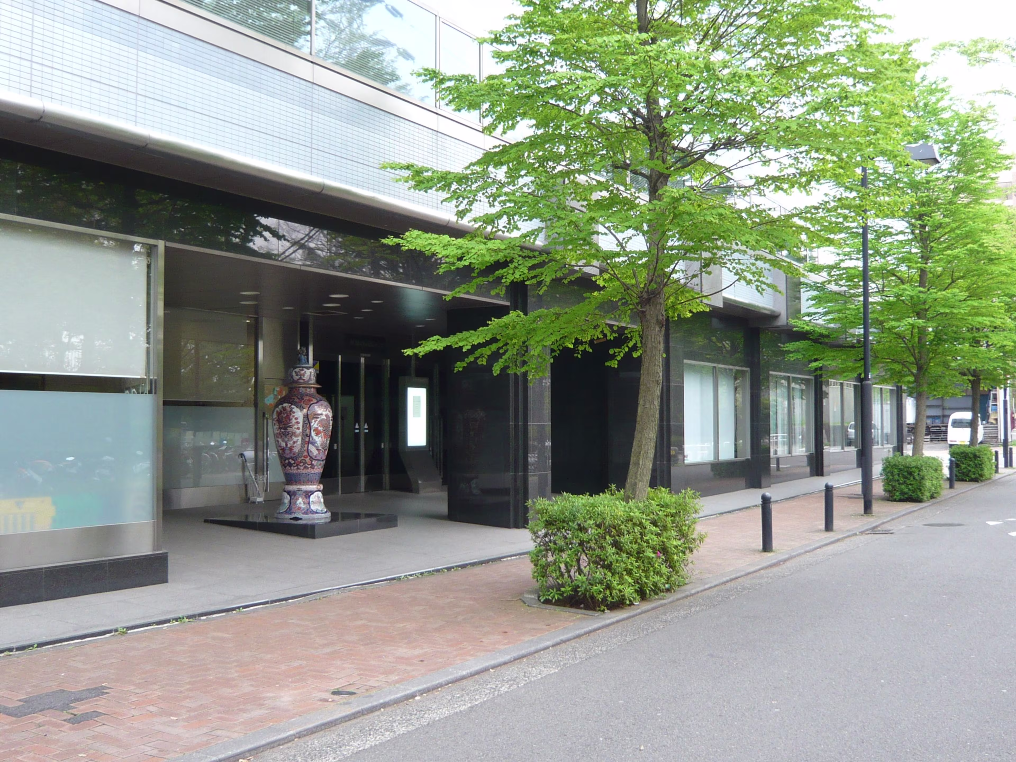 新横浜3-23-3