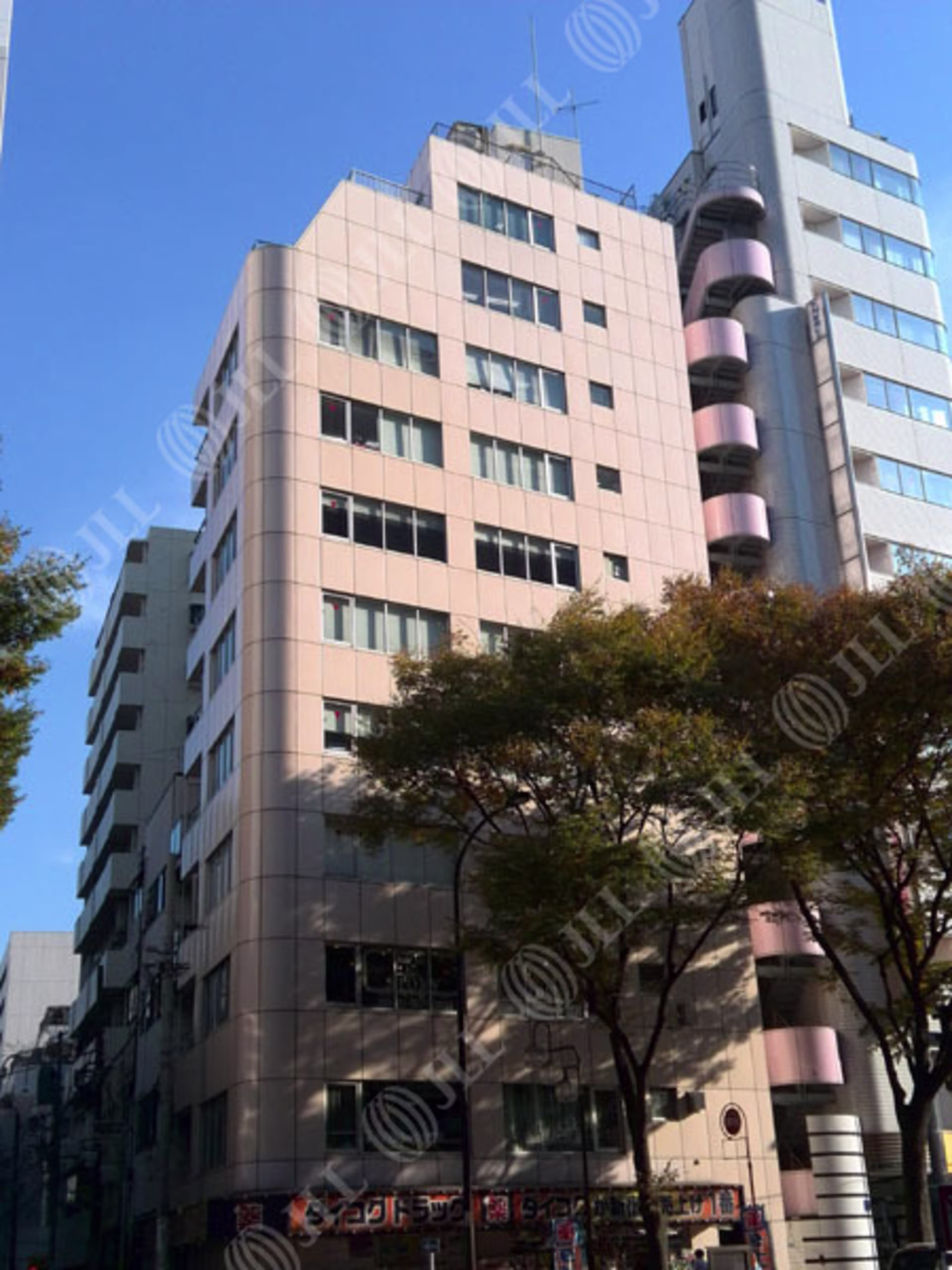 新宿2-6-5