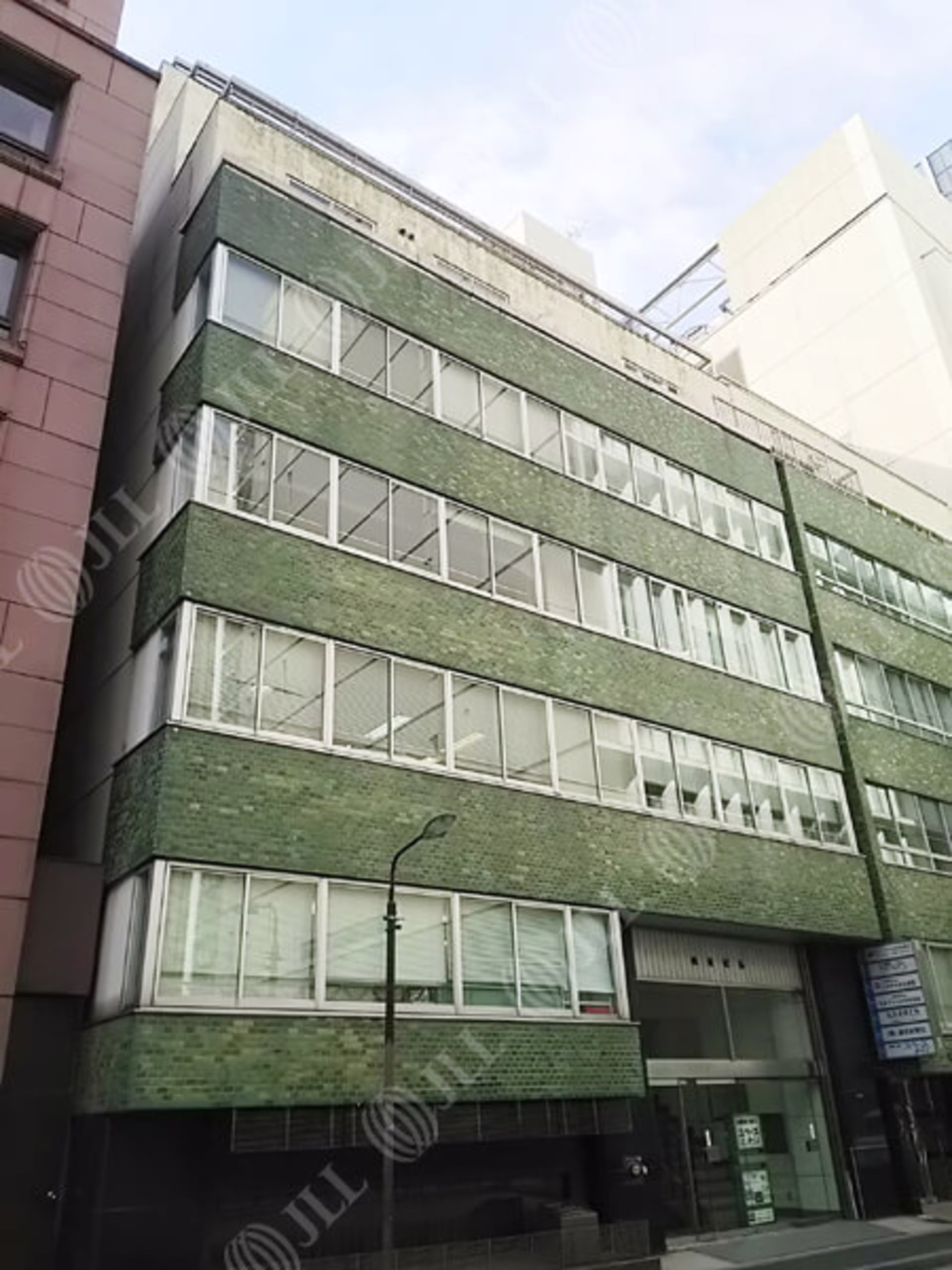 新橋1-18-2