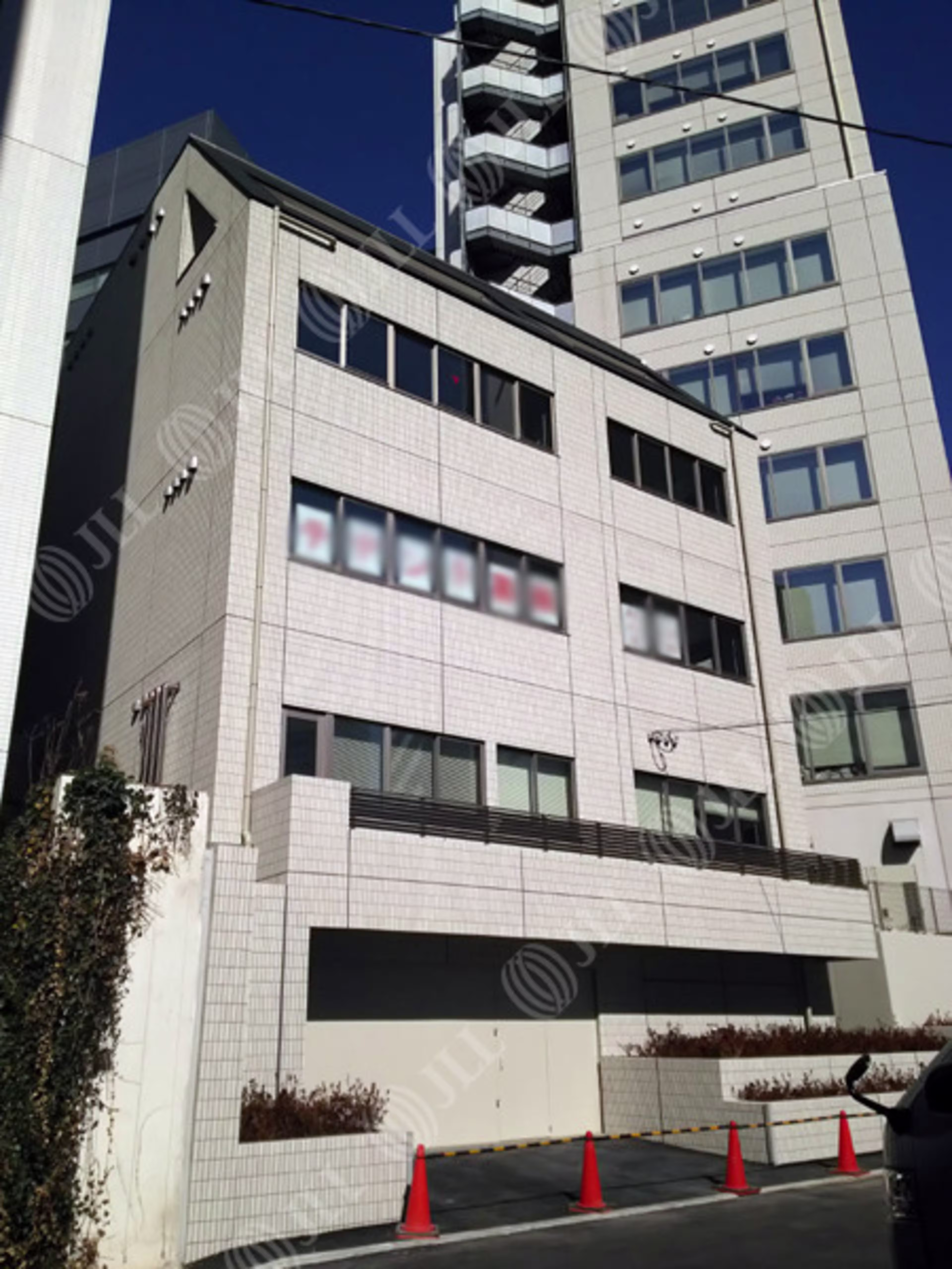 麹町5-5-2