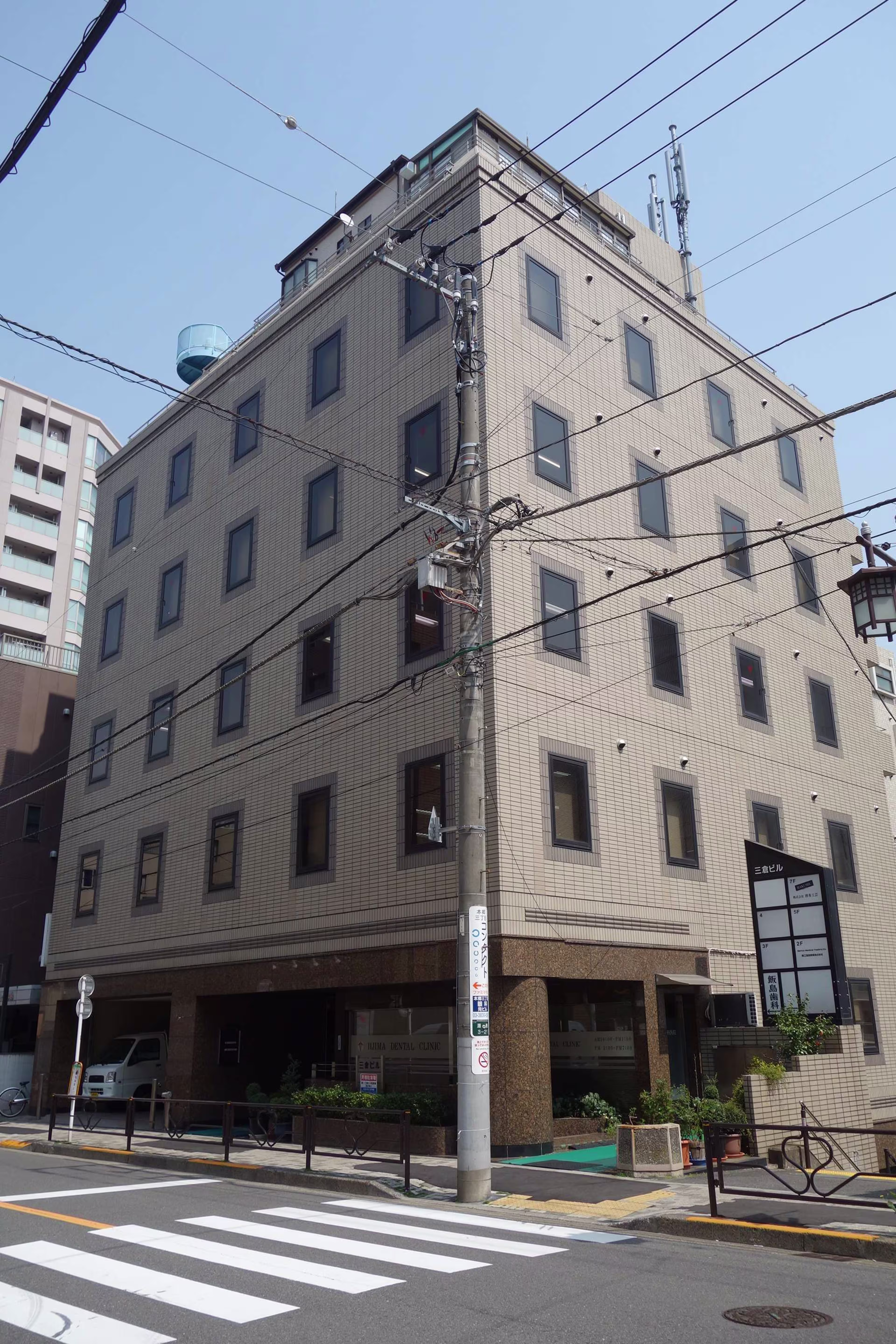 湯島3-21-4