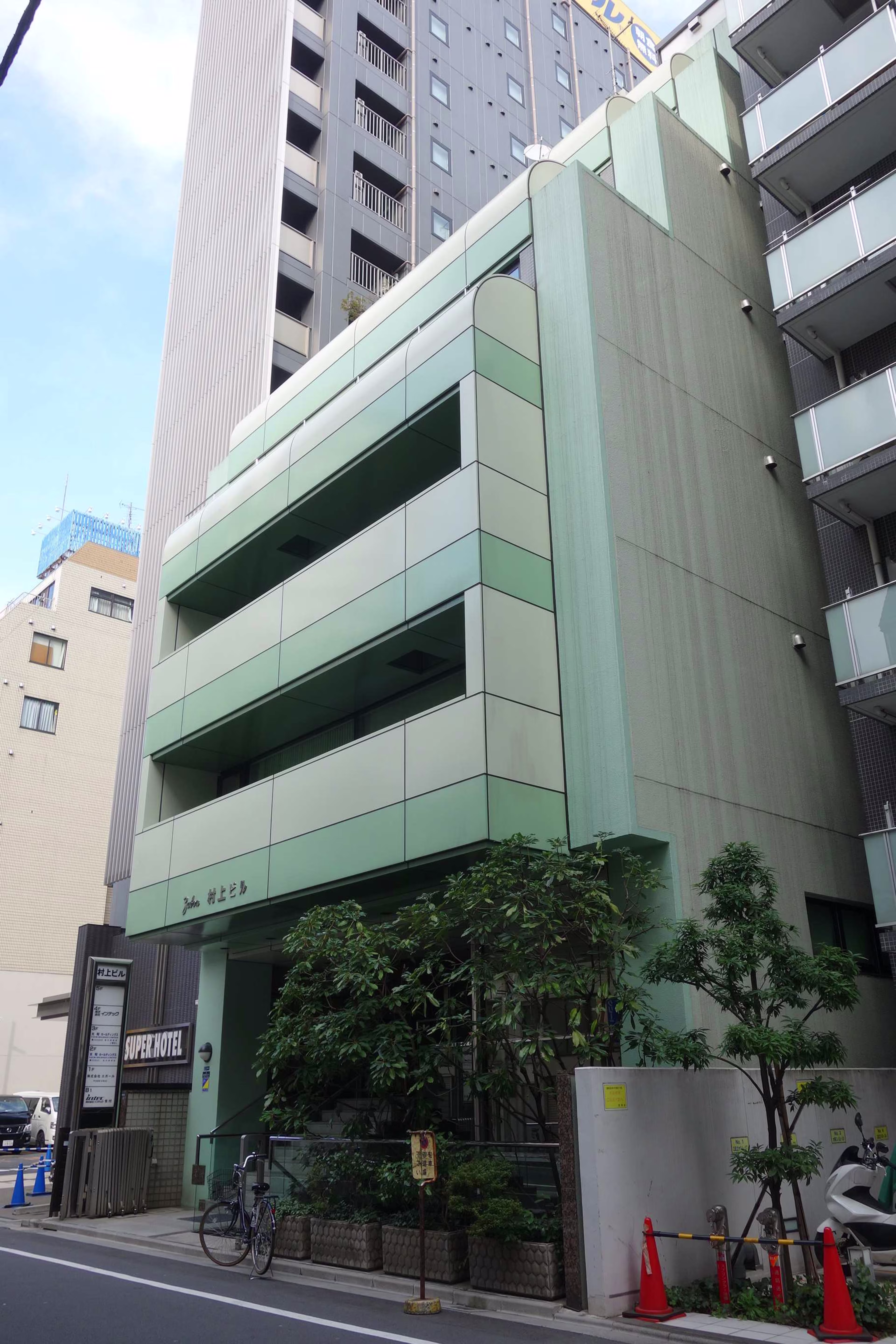 上野3-2-4