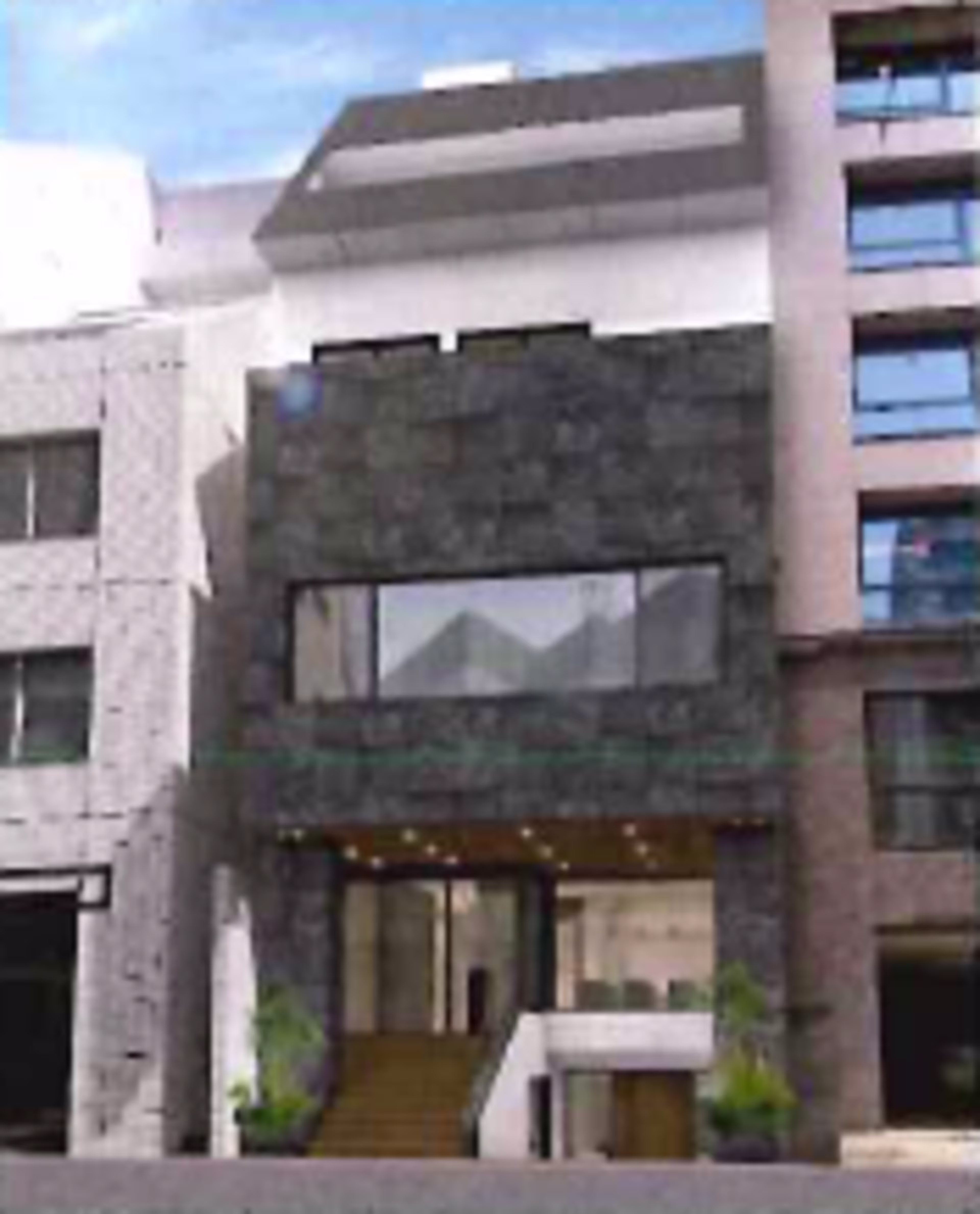 神田猿楽町2-6-8