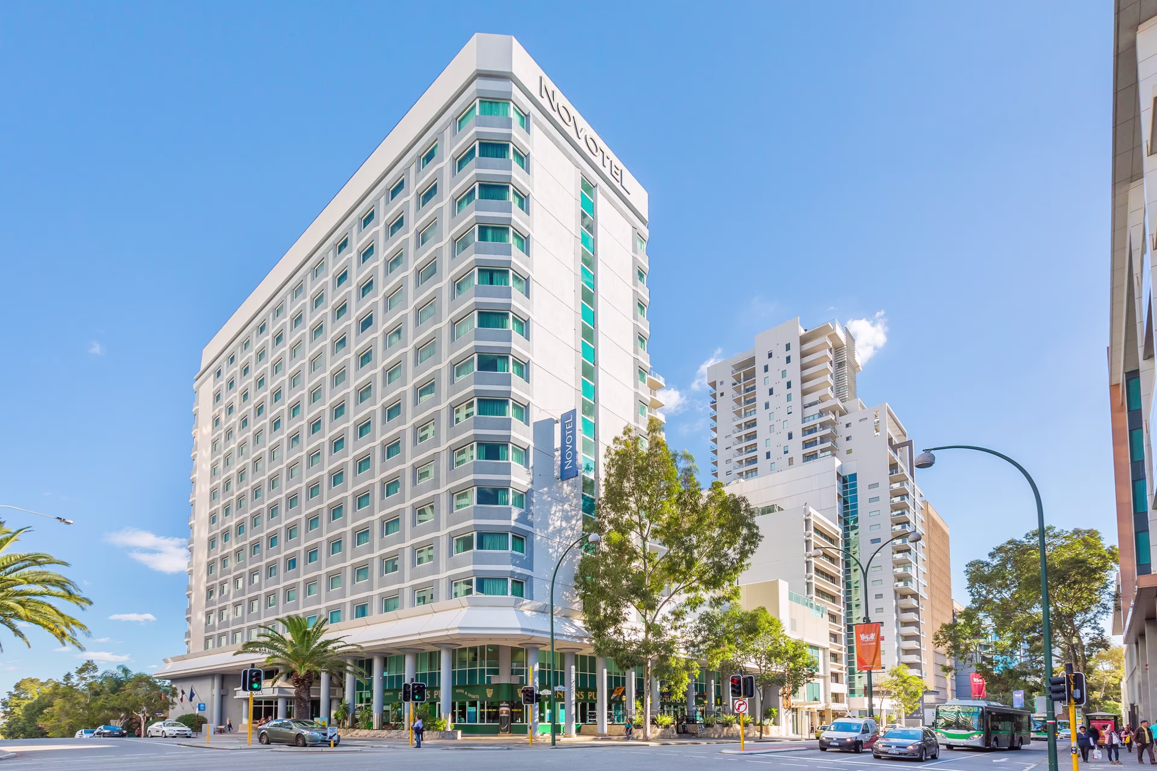 8 St Georges Terrace