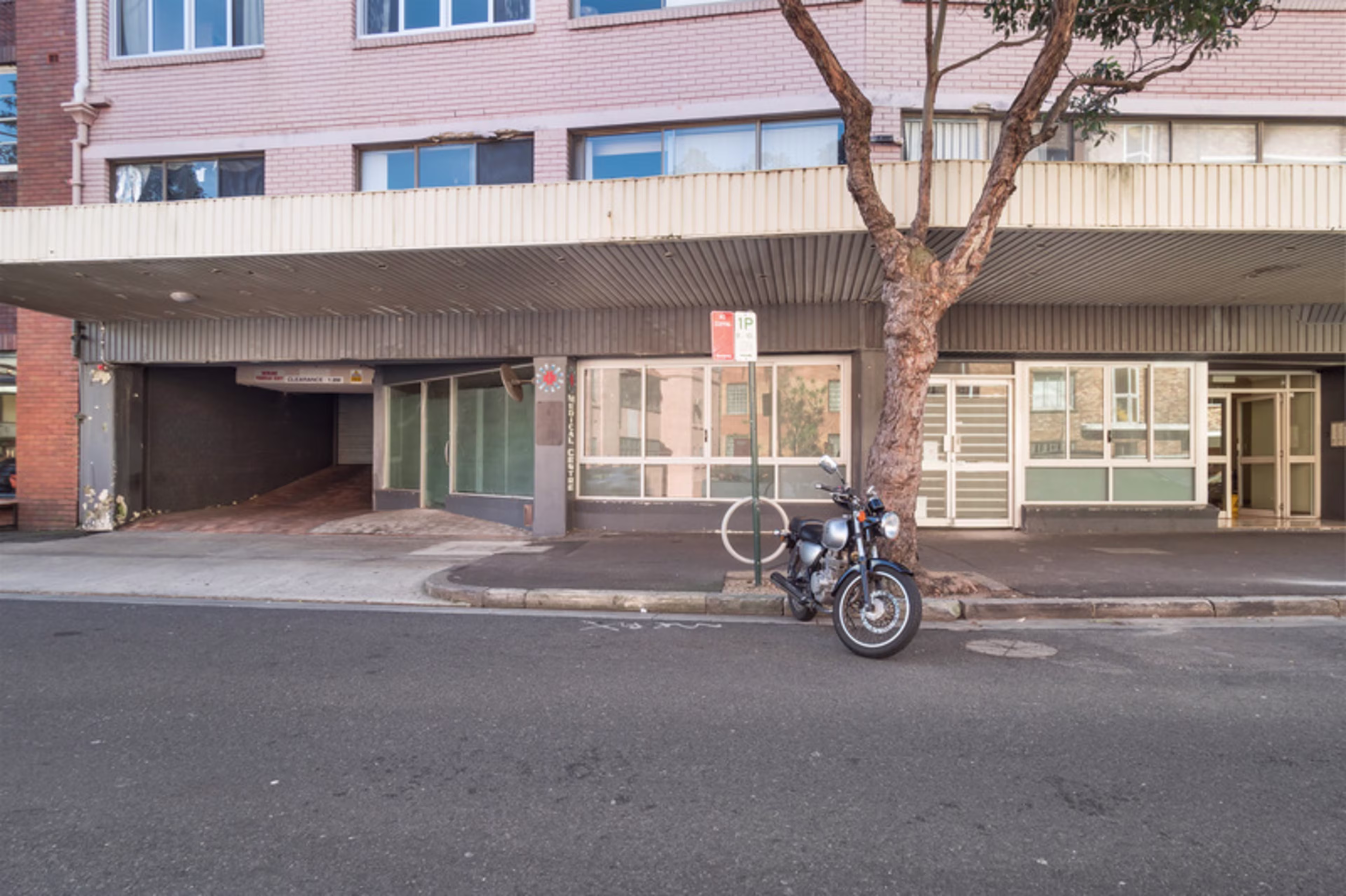 5 Ward Avenue