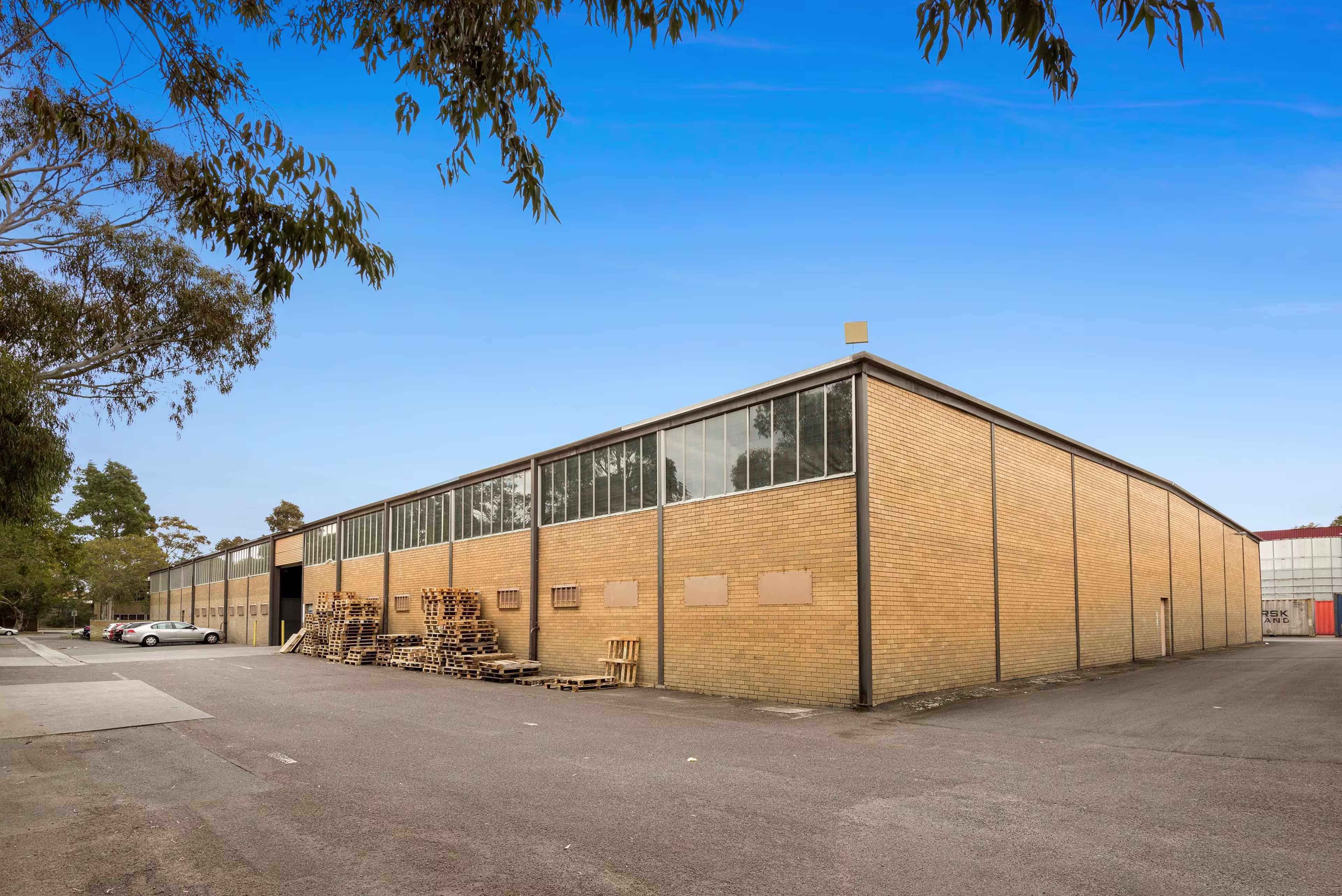 46 - 48 Glenvale Crescent