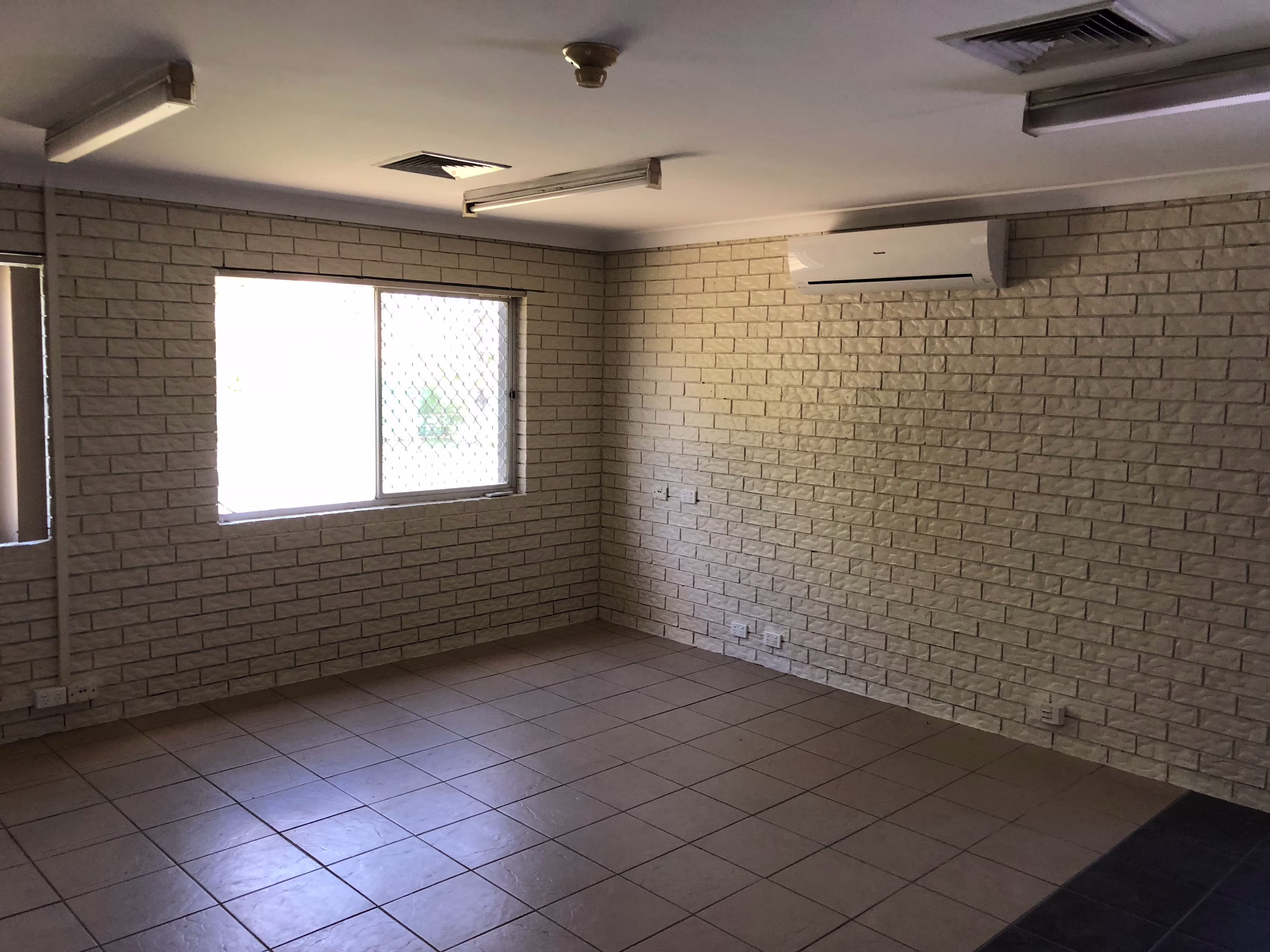86 Antimony Street