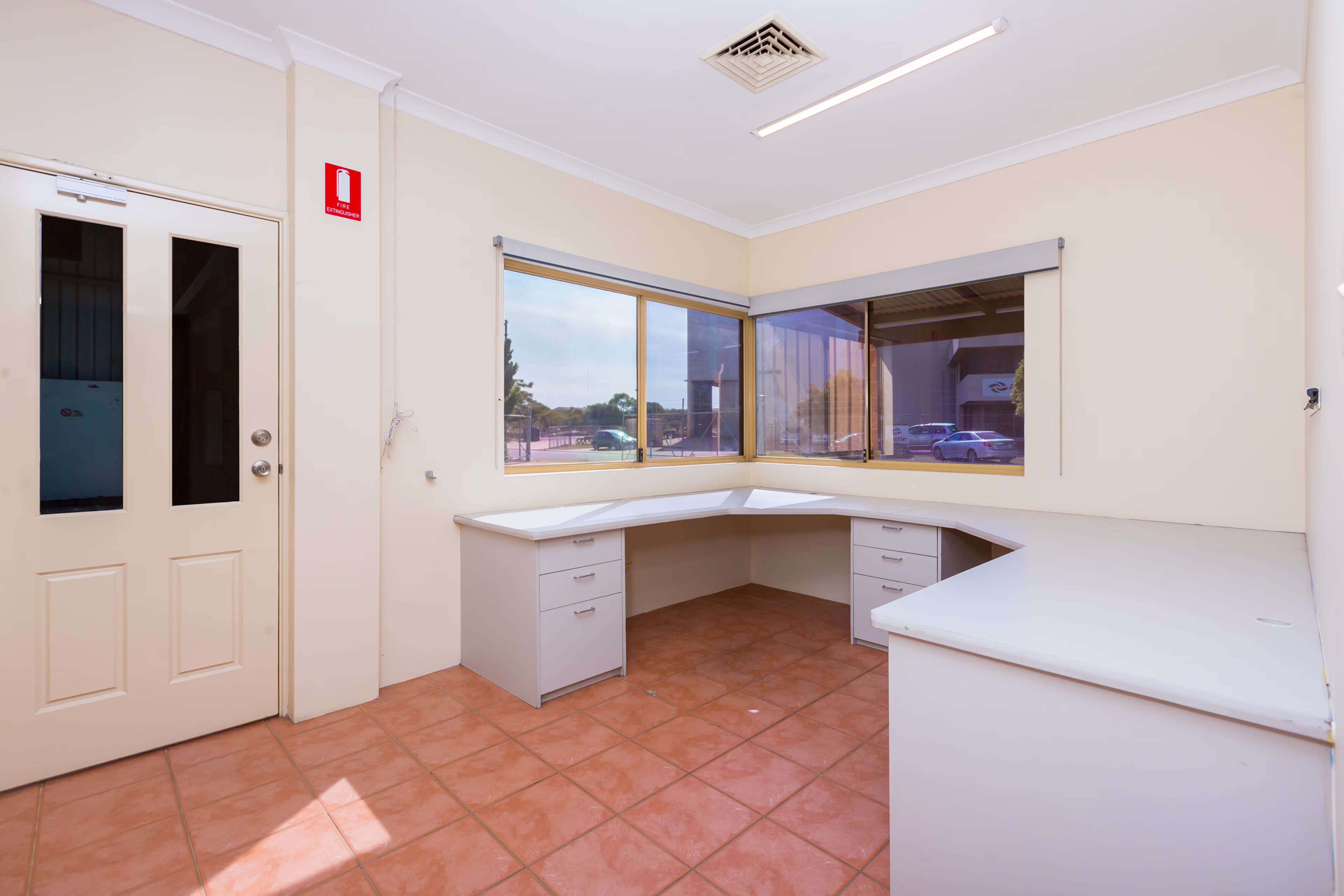 7 Draper Place