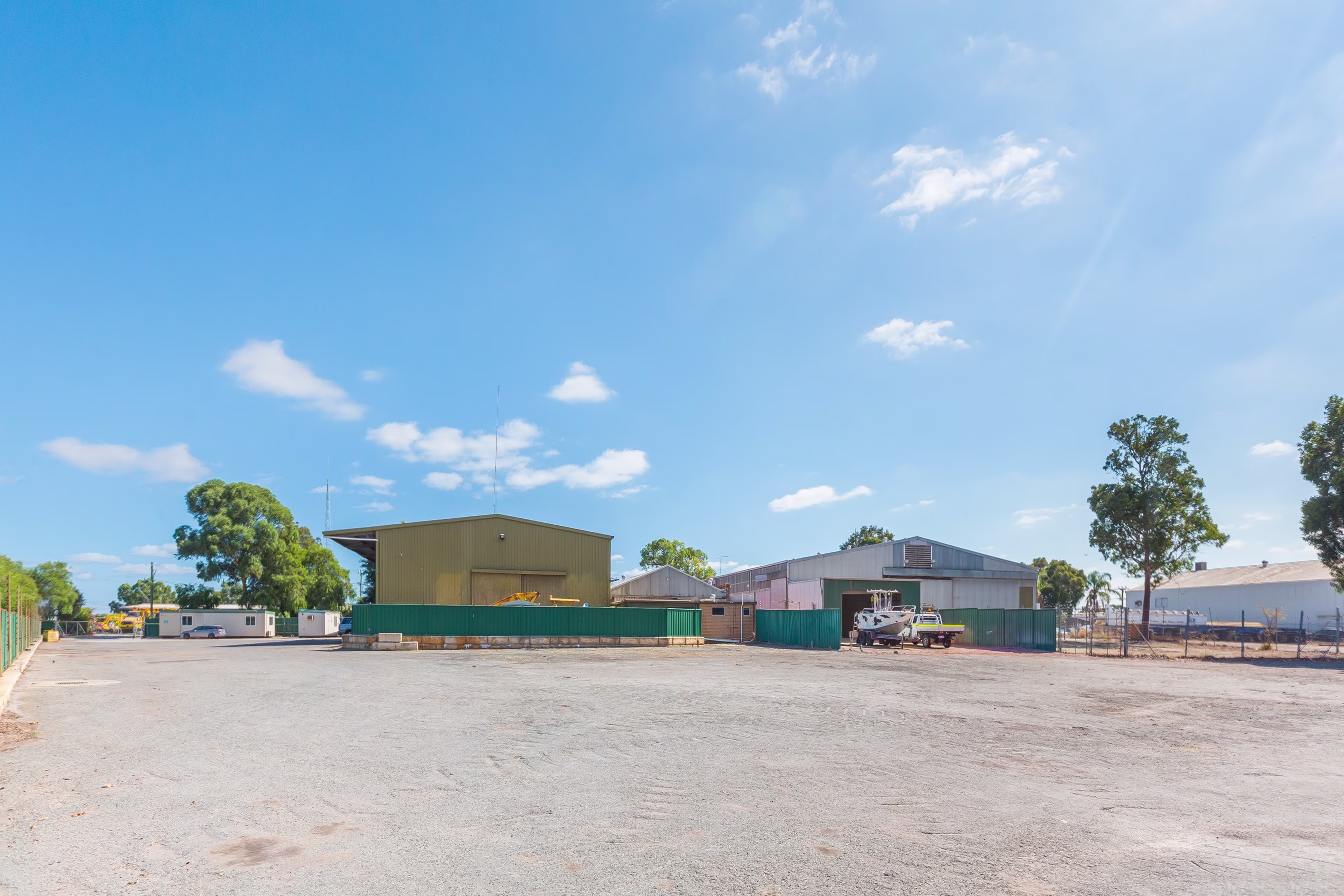 39 - 45 Murray Road N