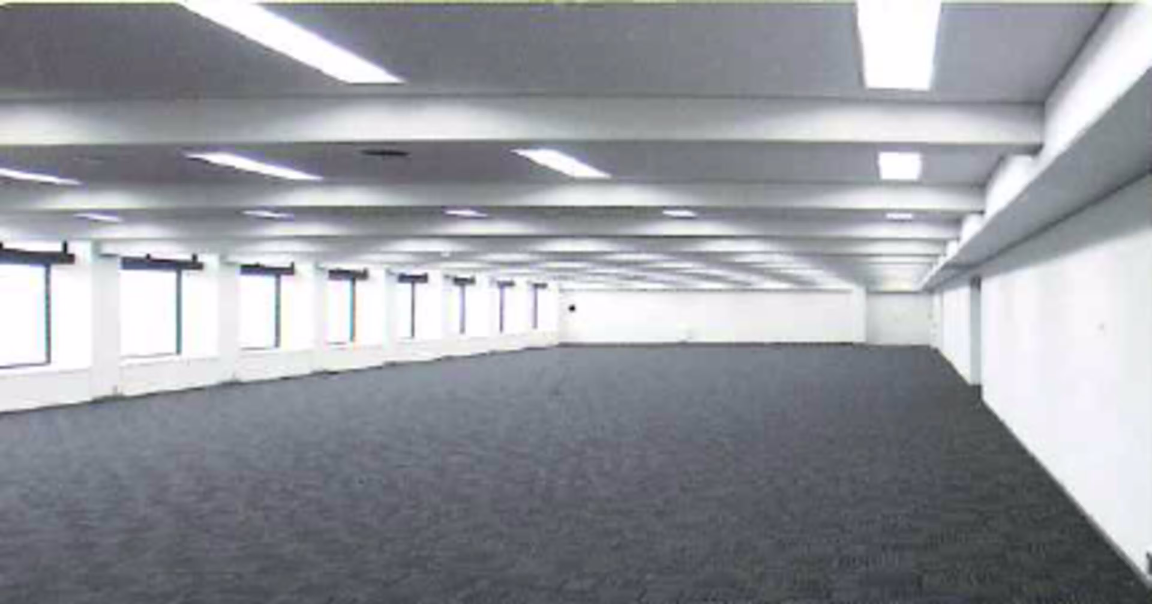 新千里西町1-2-2