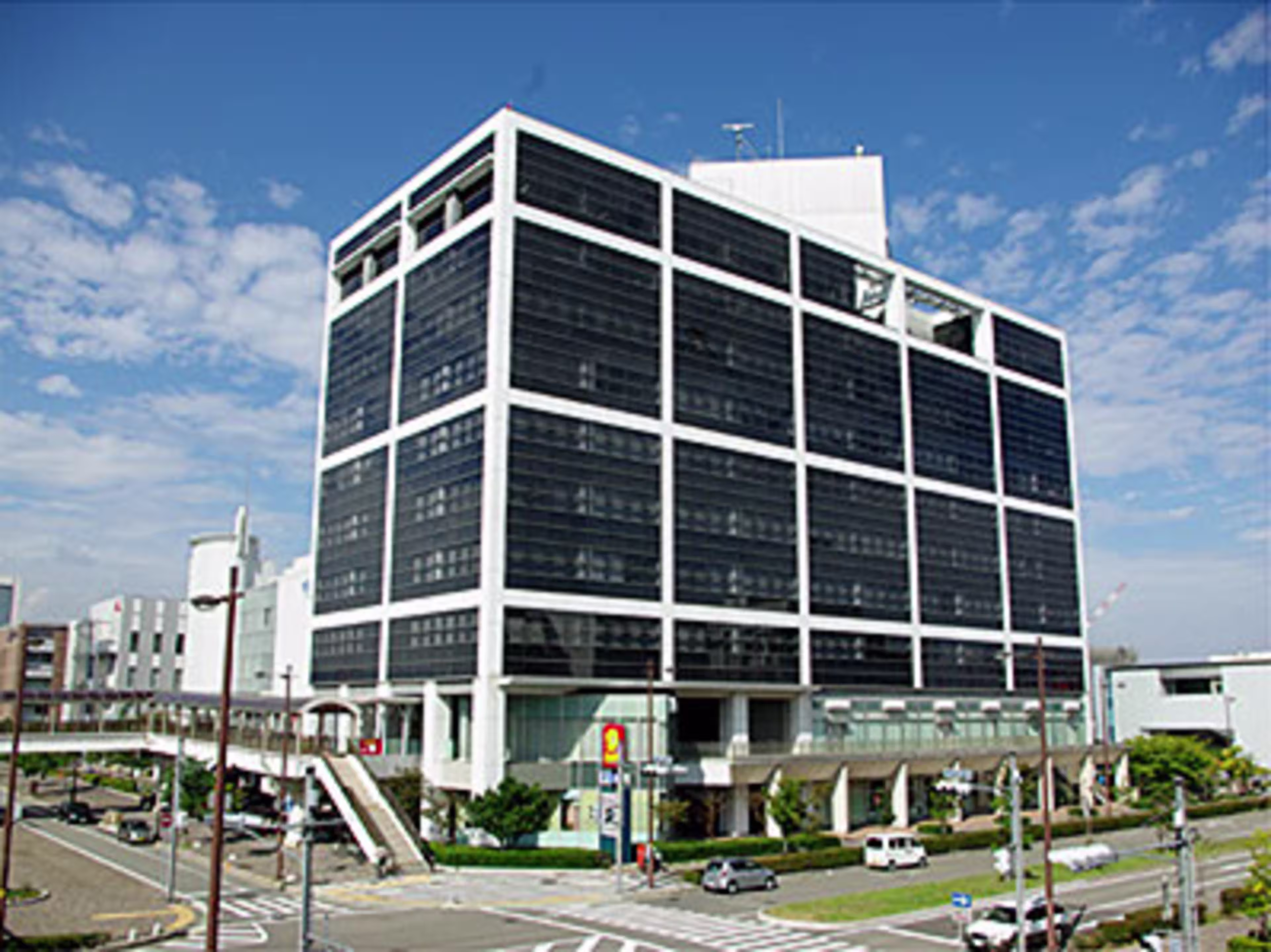 港島南町1-5-2