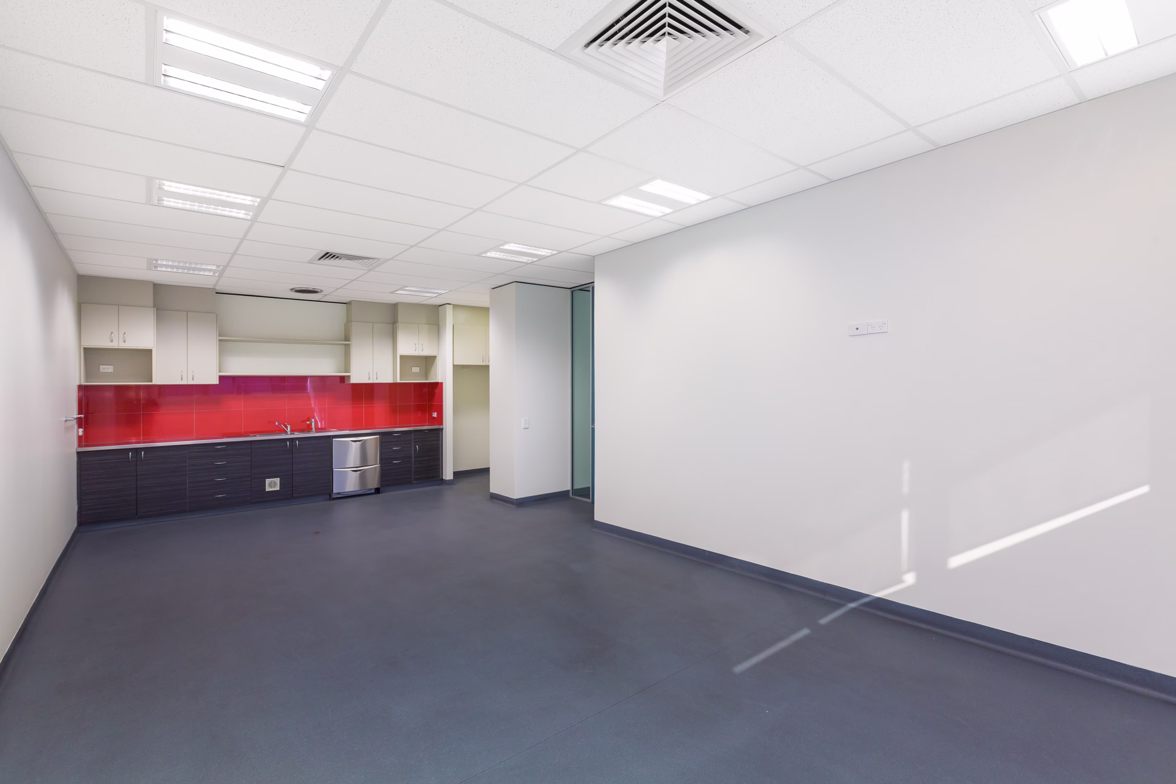 5 Glyde Court