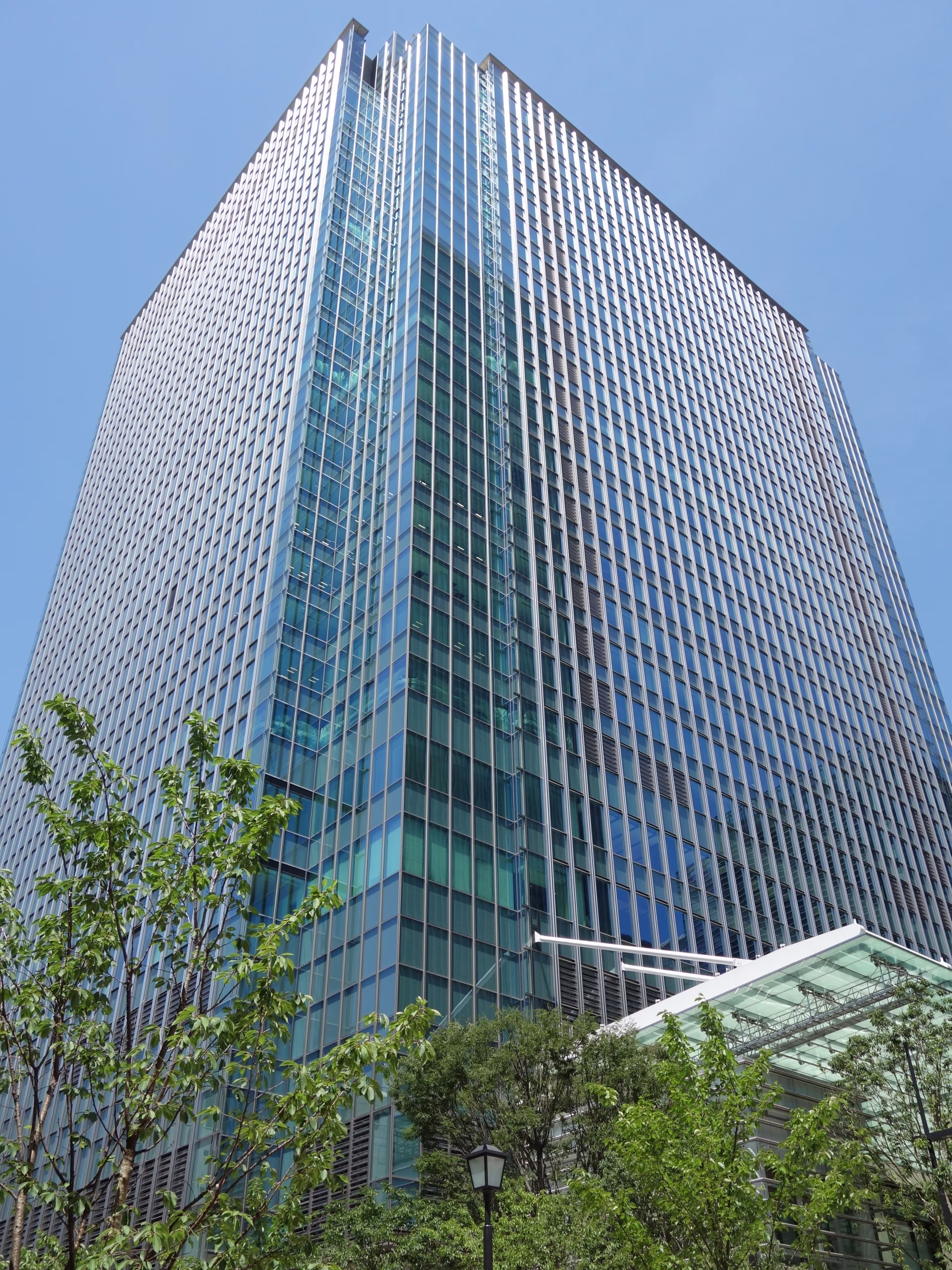 日本橋室町3-2-1