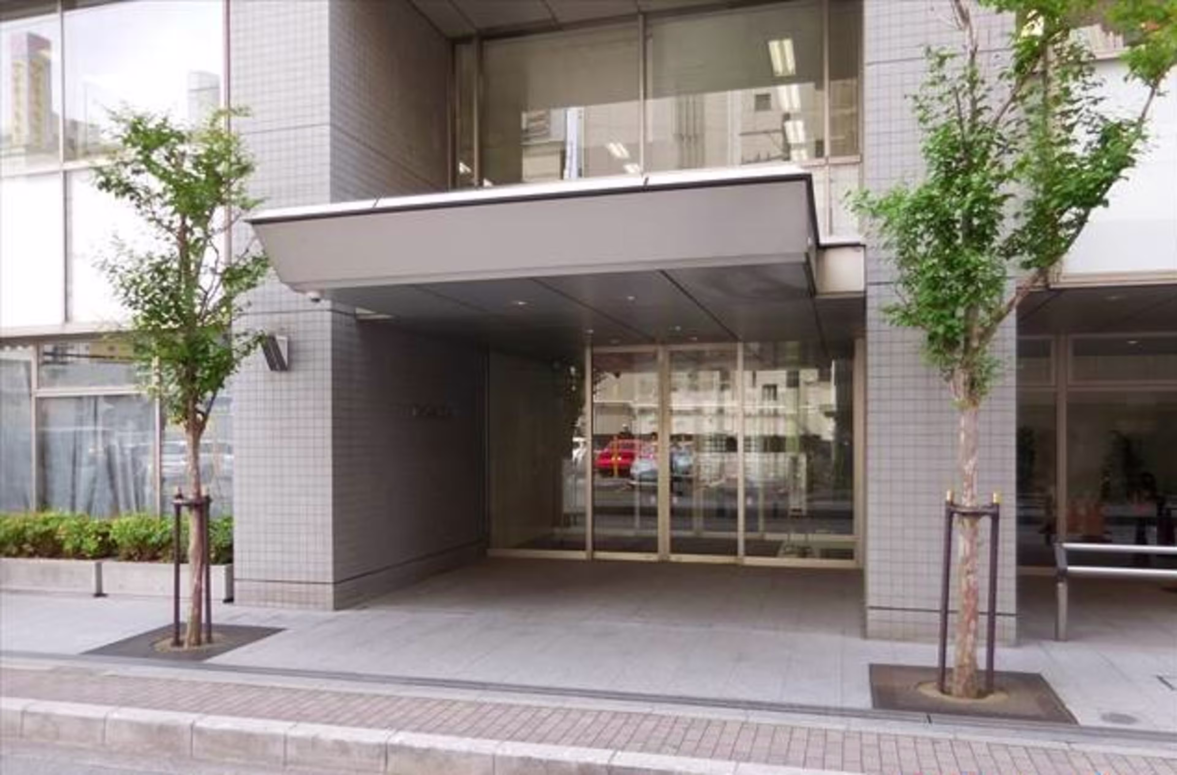 新田町1-1