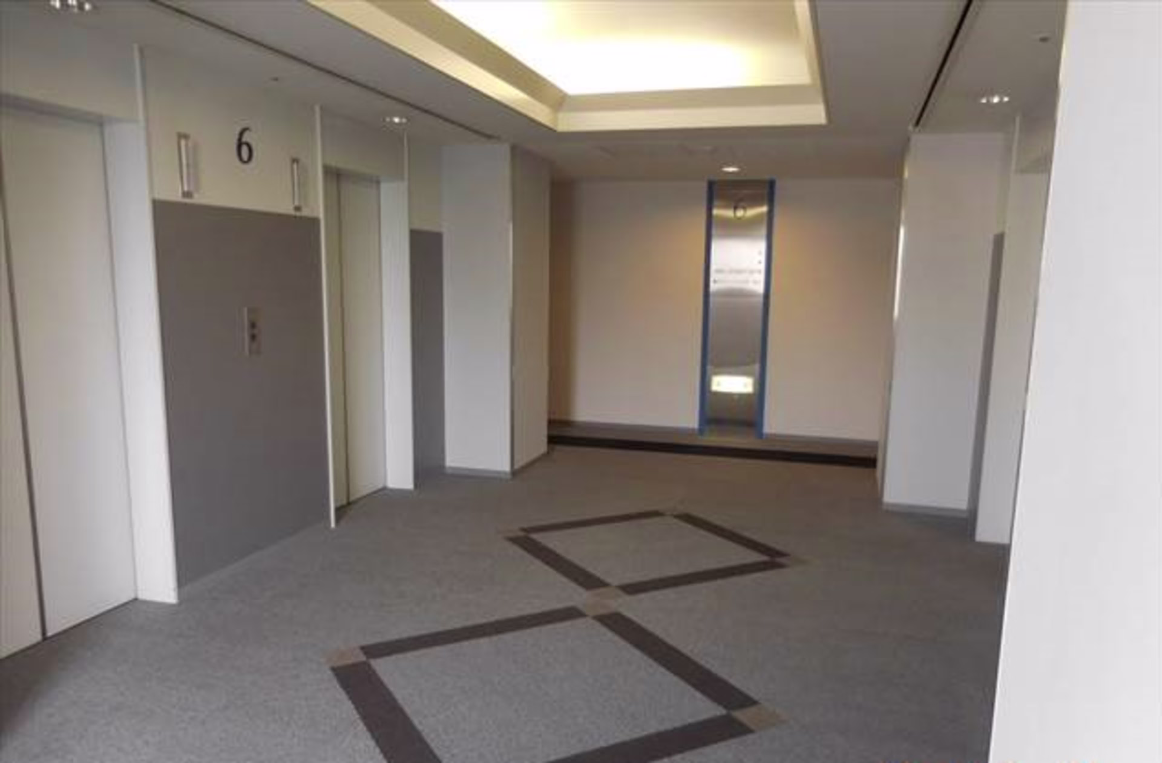 新田町1-1