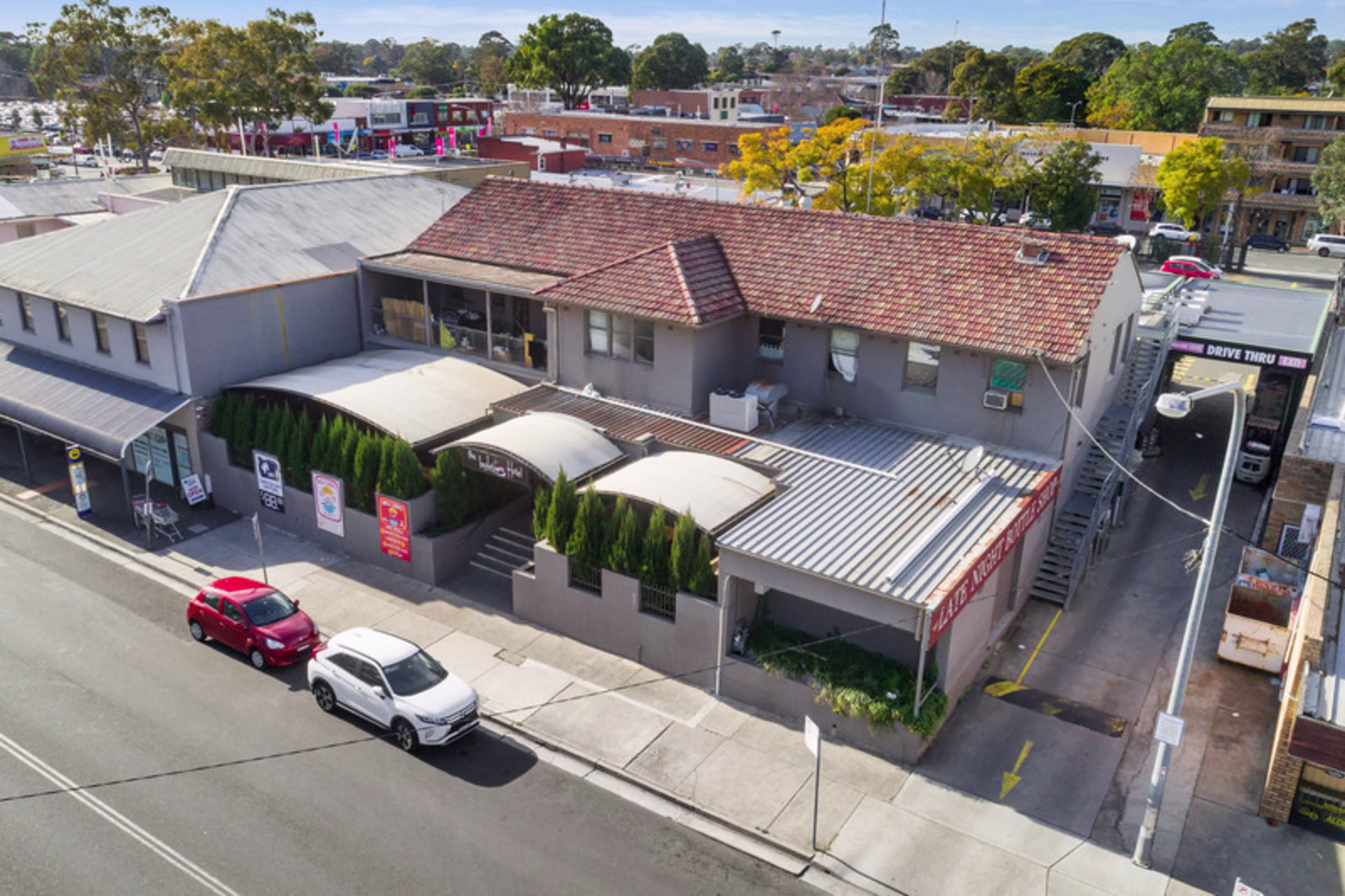 14 Ingleburn Road