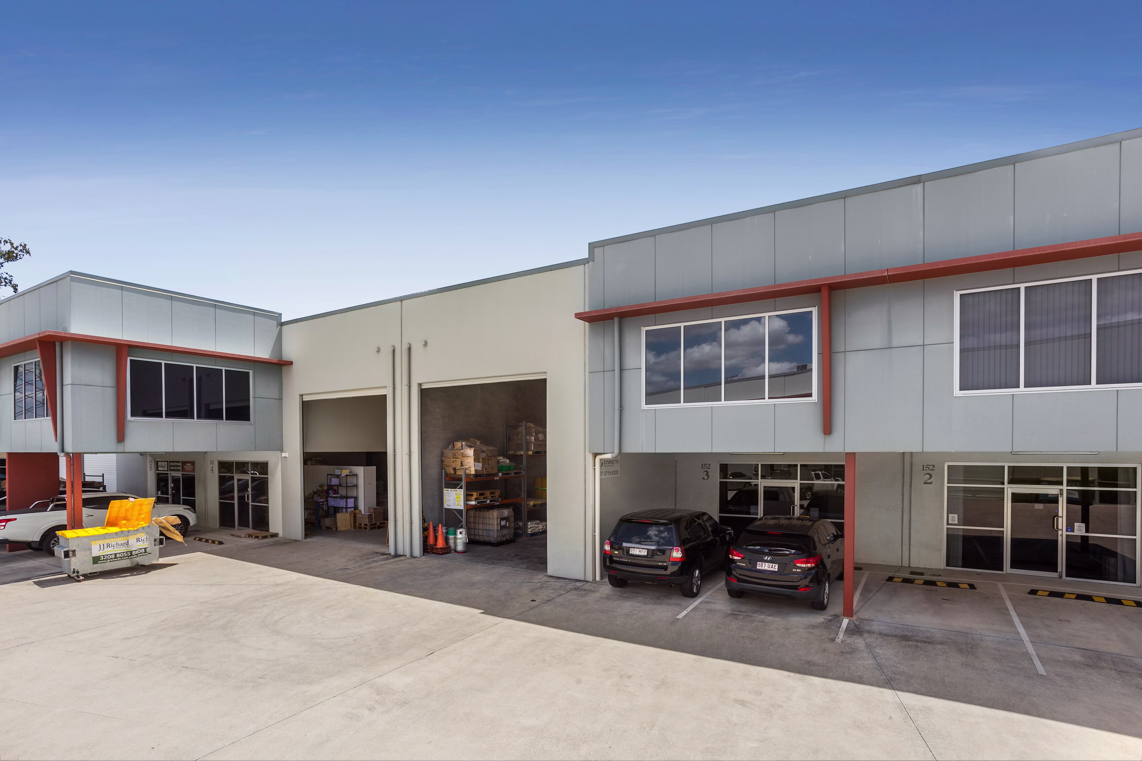 152 Bluestone Circuit
