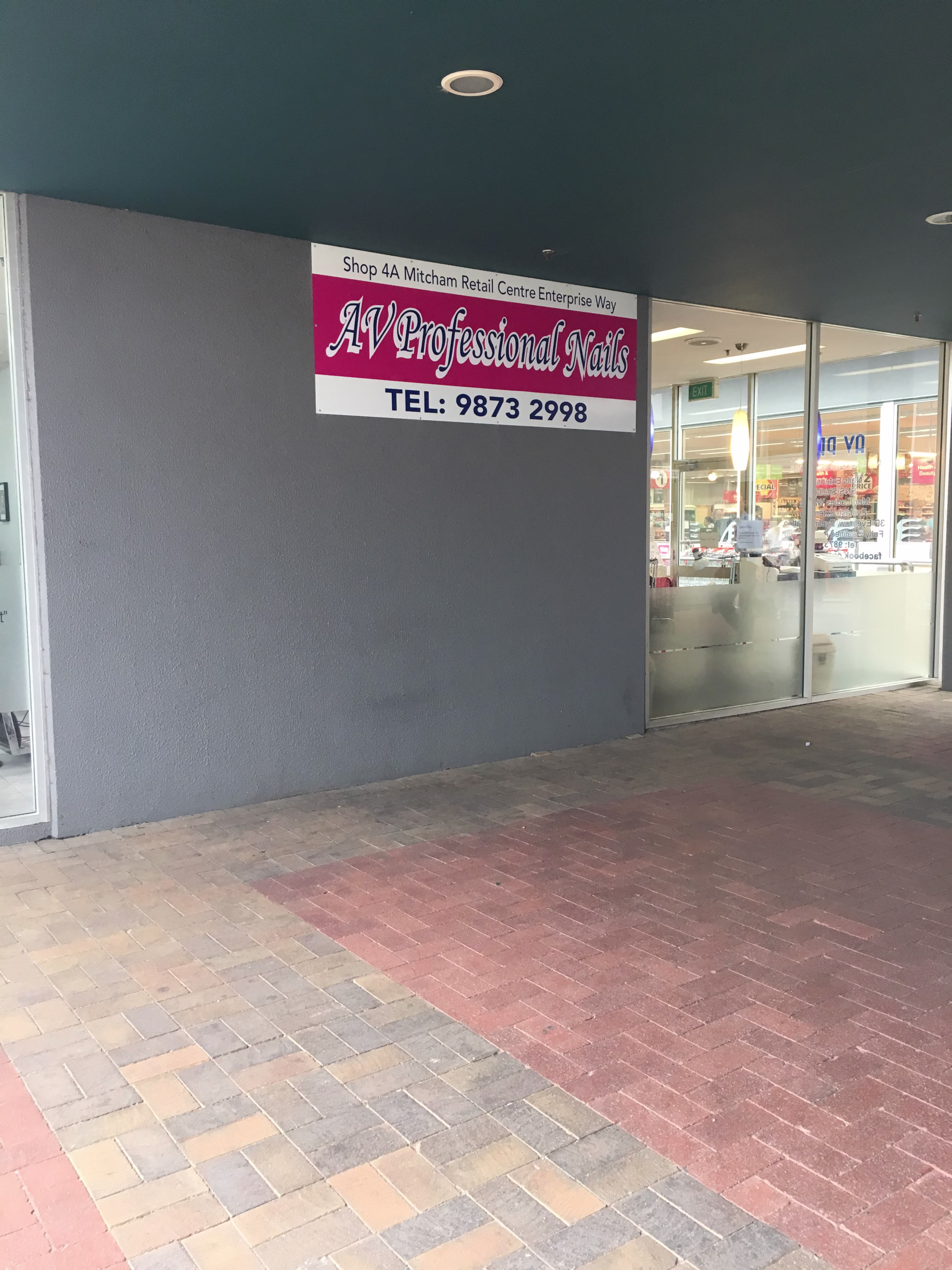 Cnr Mitcham Road & Victoria Avenue