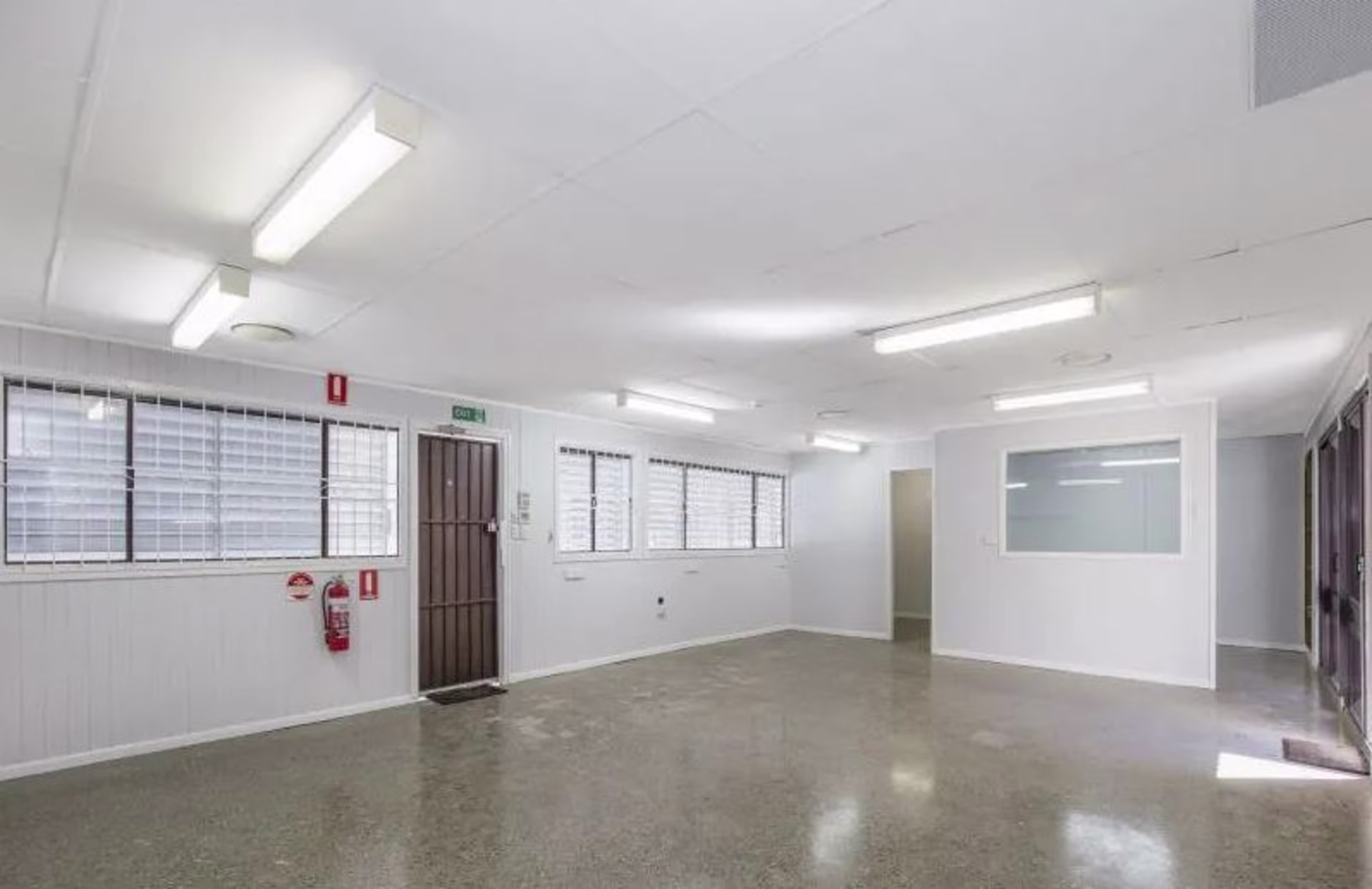 11 Holden Street