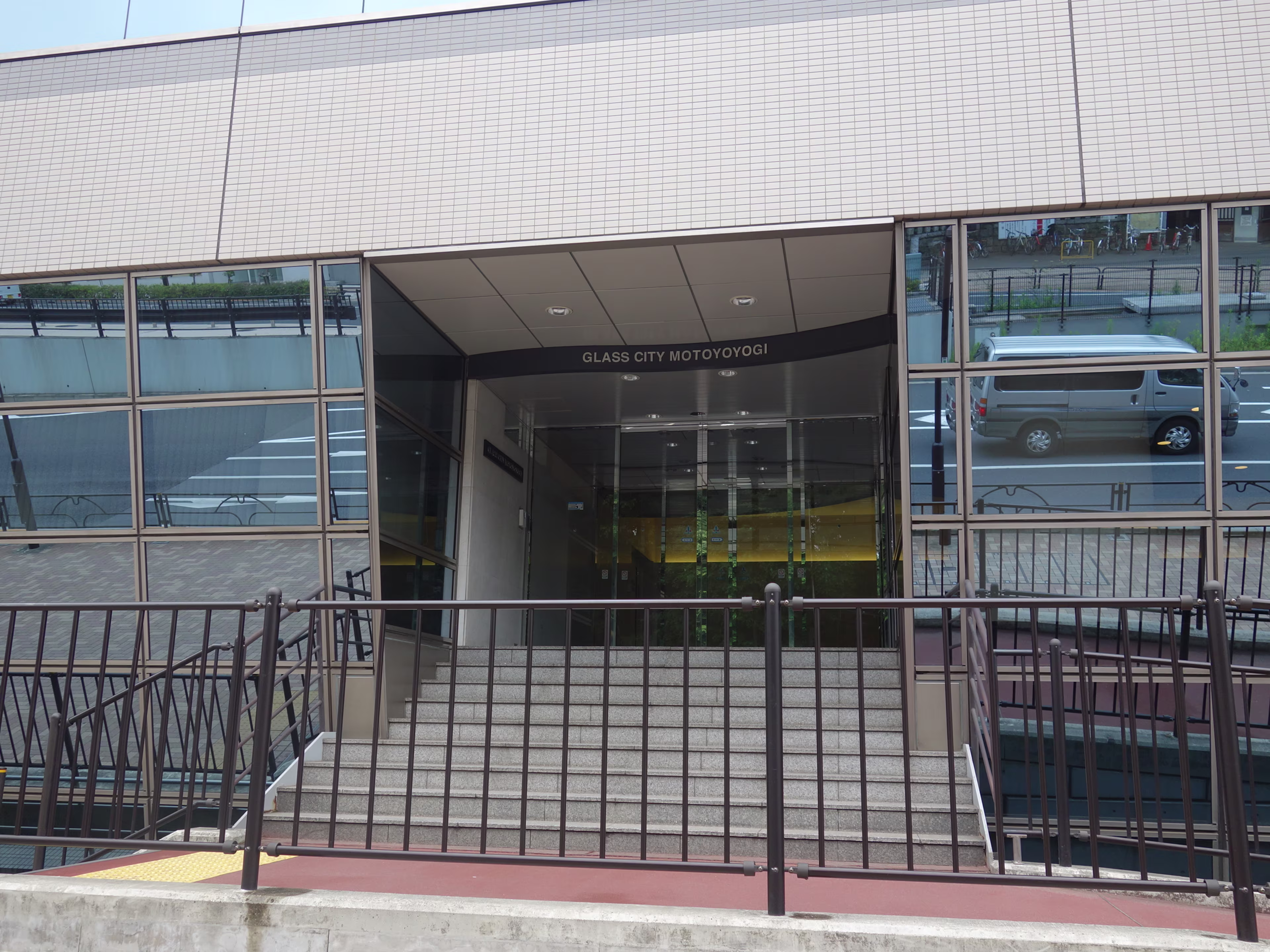 元代々木町30-13