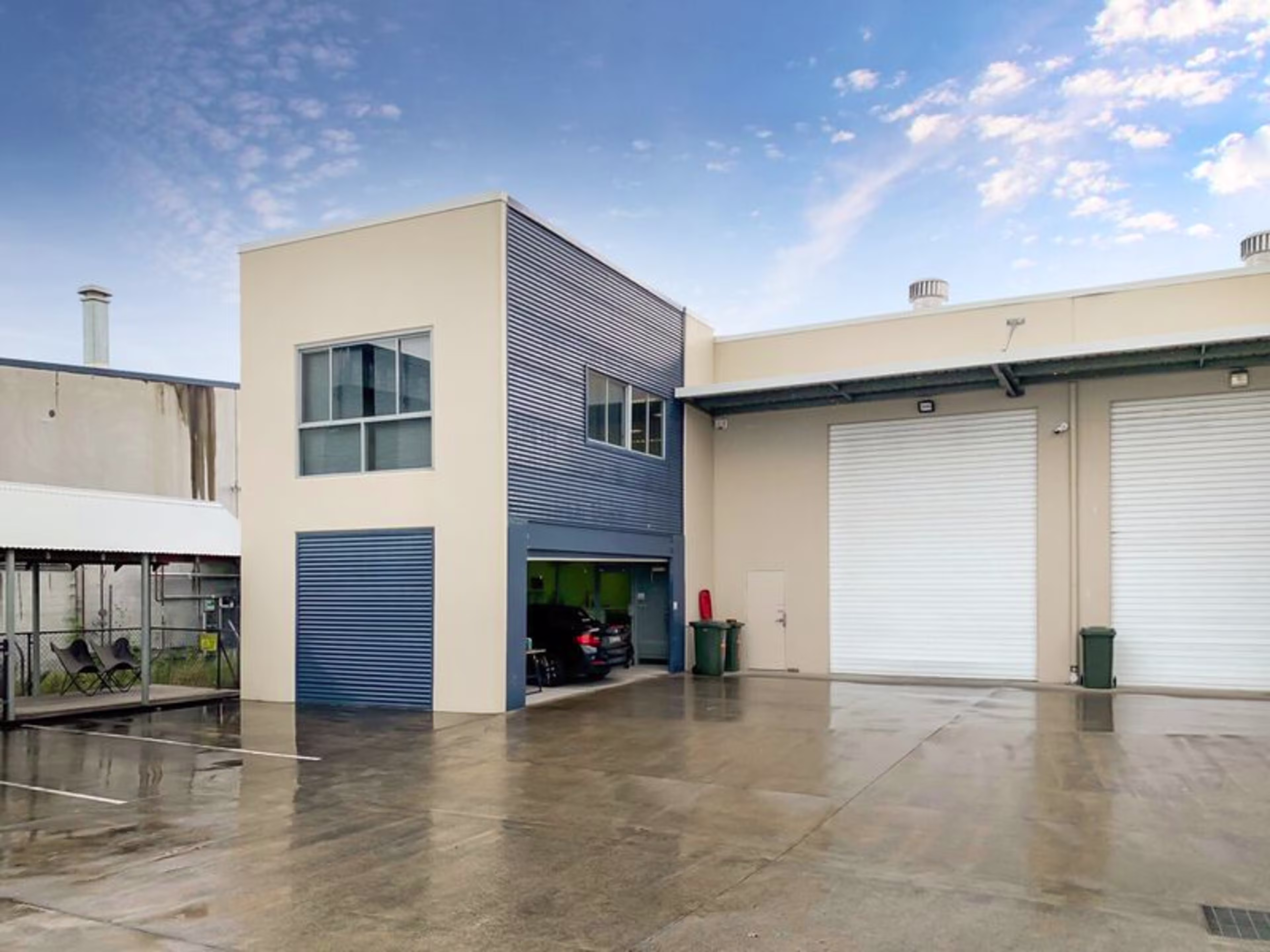 109 Riverside Place