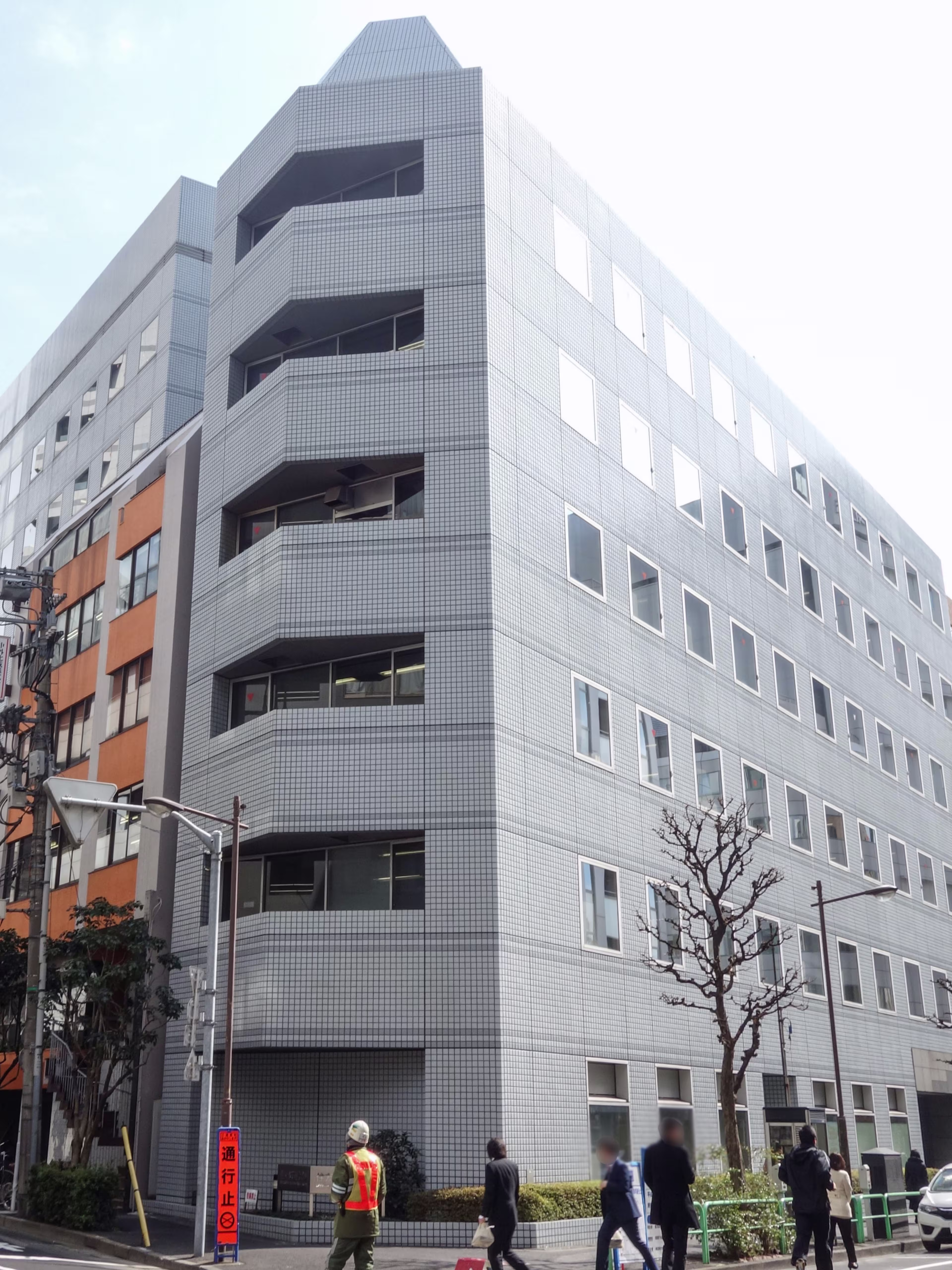 神田猿楽町2-7-8