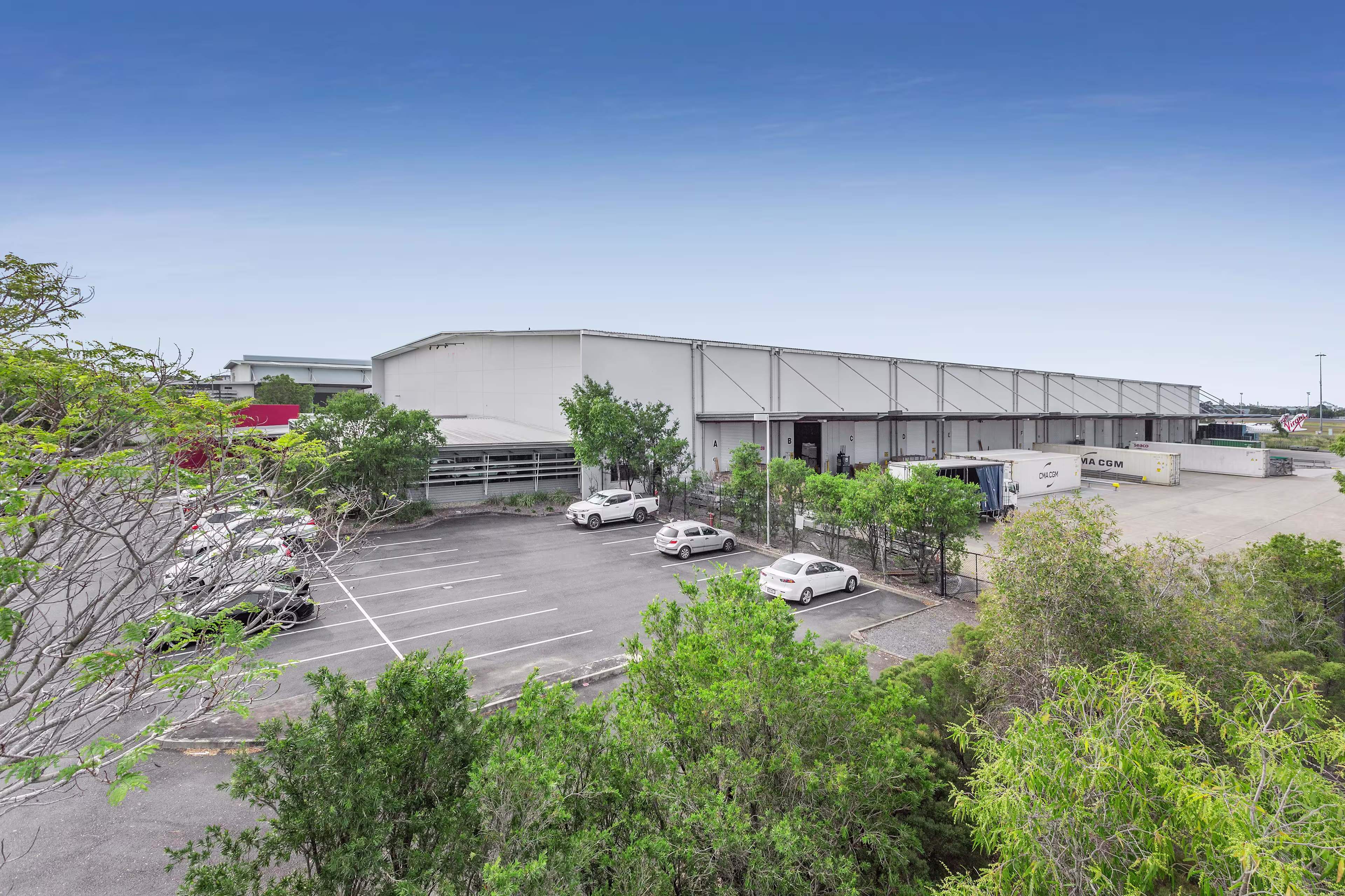 45 - 47 Qantas Drive