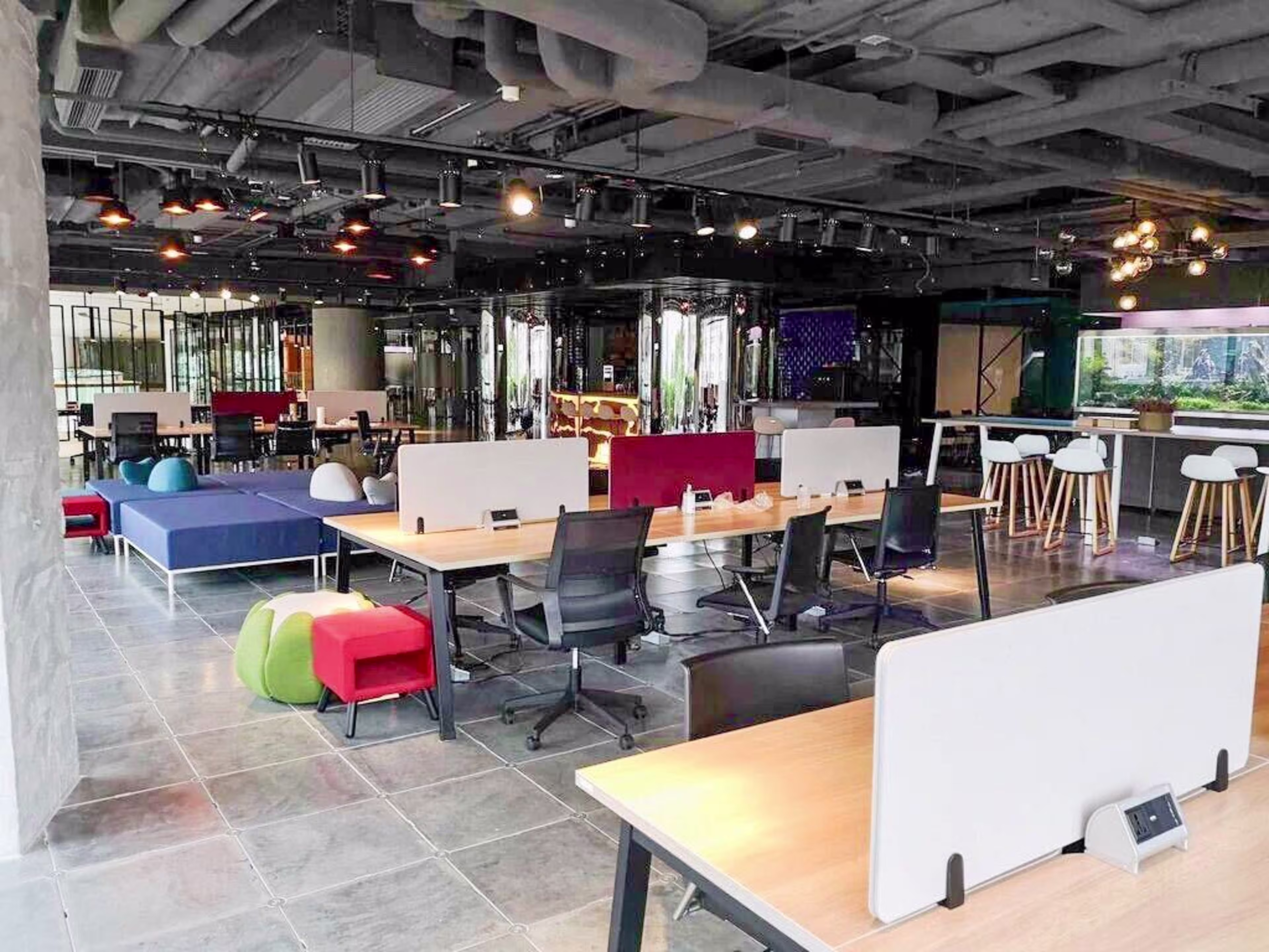 2/F, 38 Hung Luen Road, Hung Hom Bay, HK