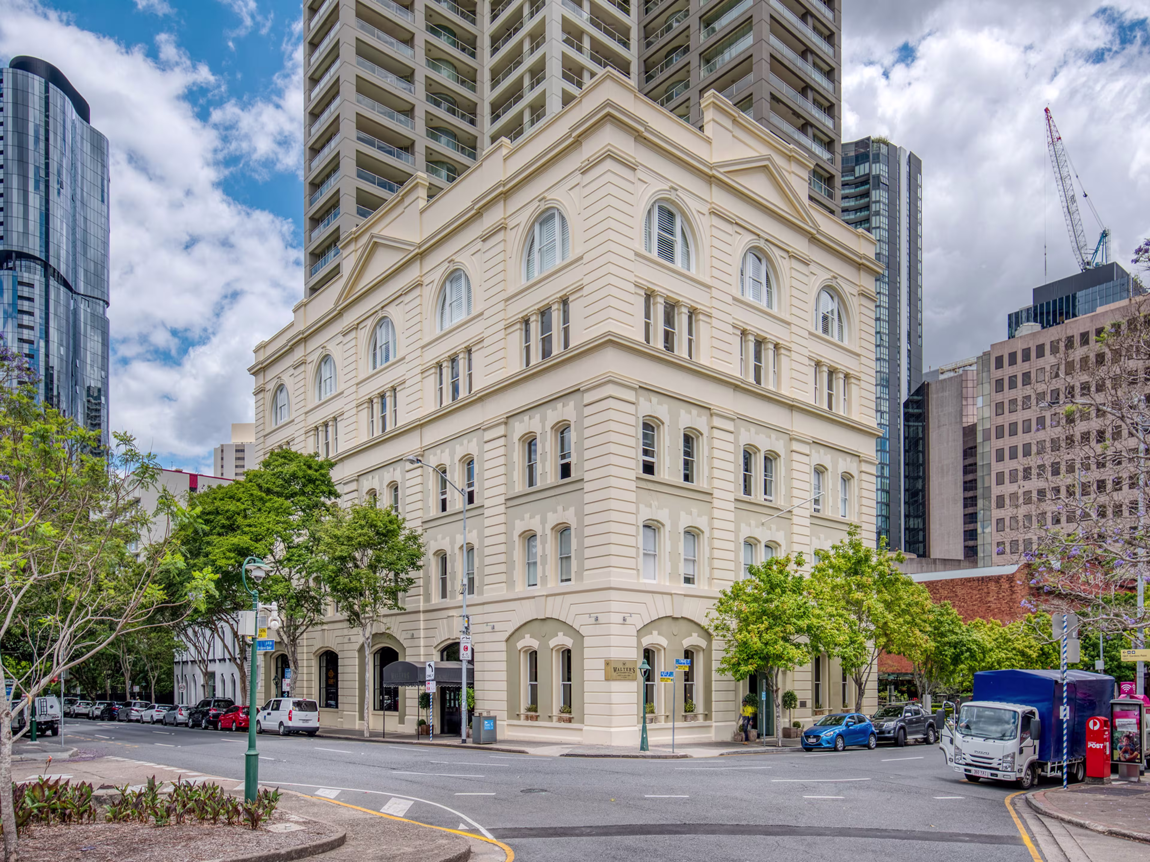 2 Edward Street