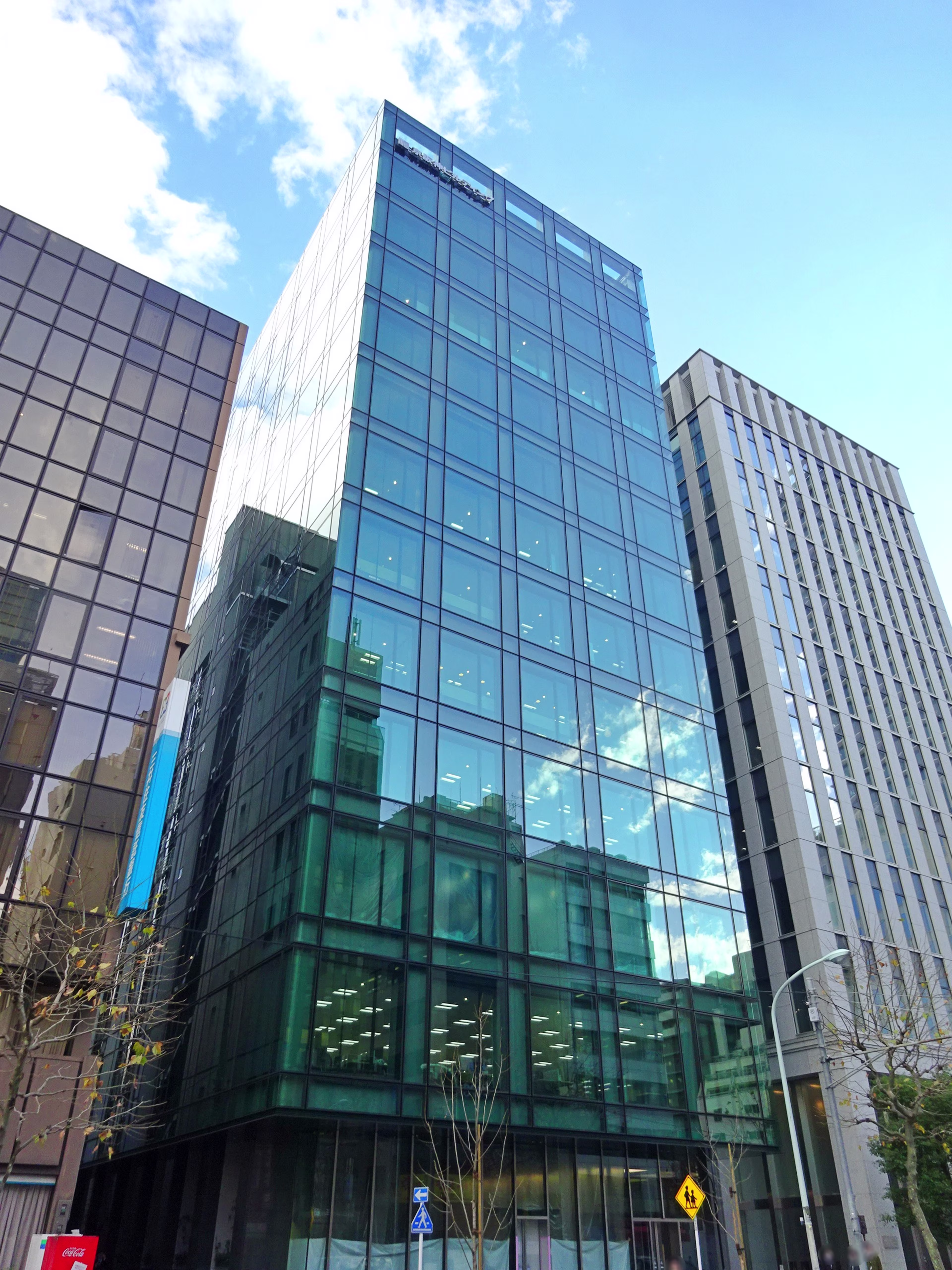 西新橋1-7-14