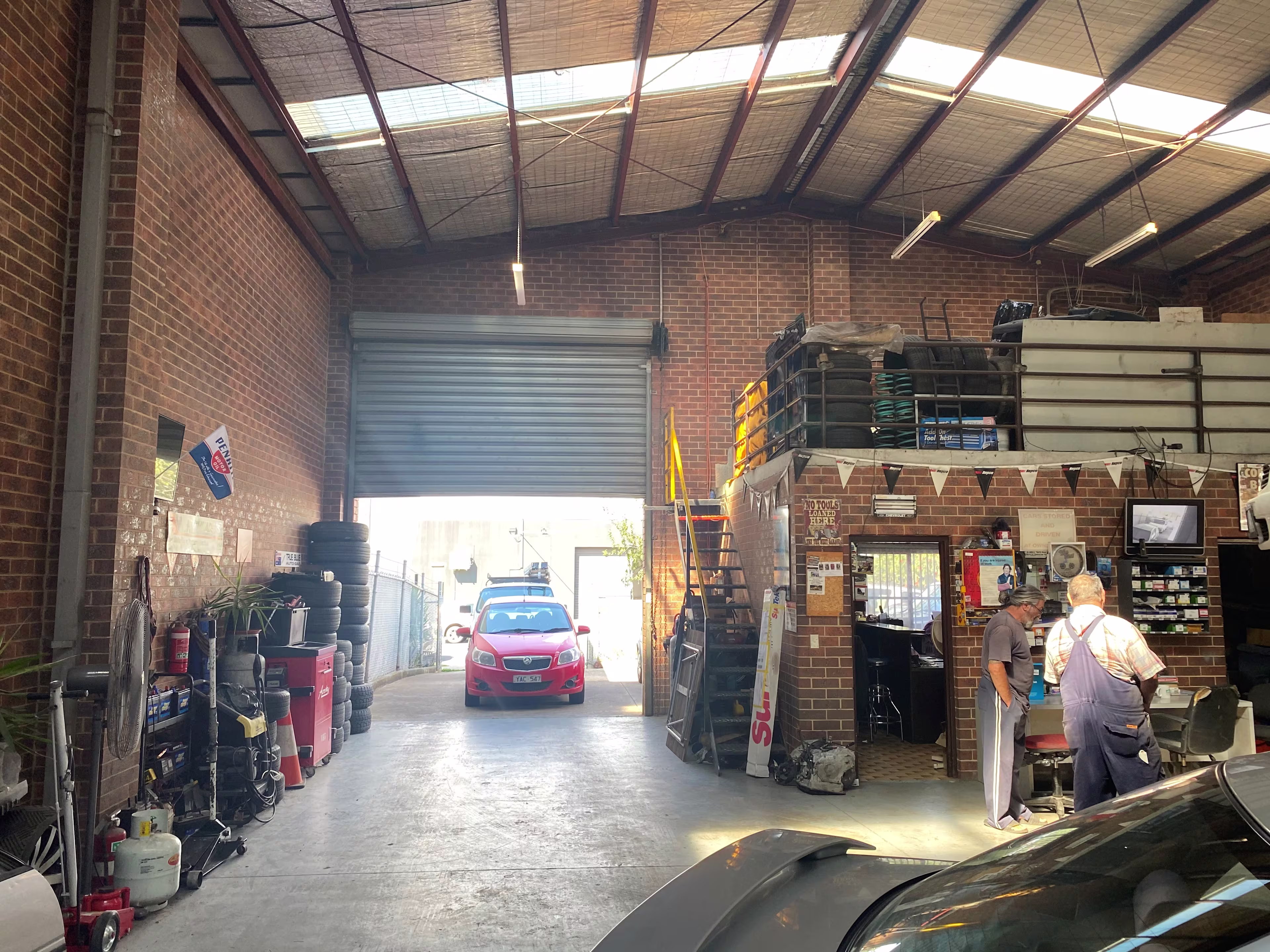 4 Jovic Road