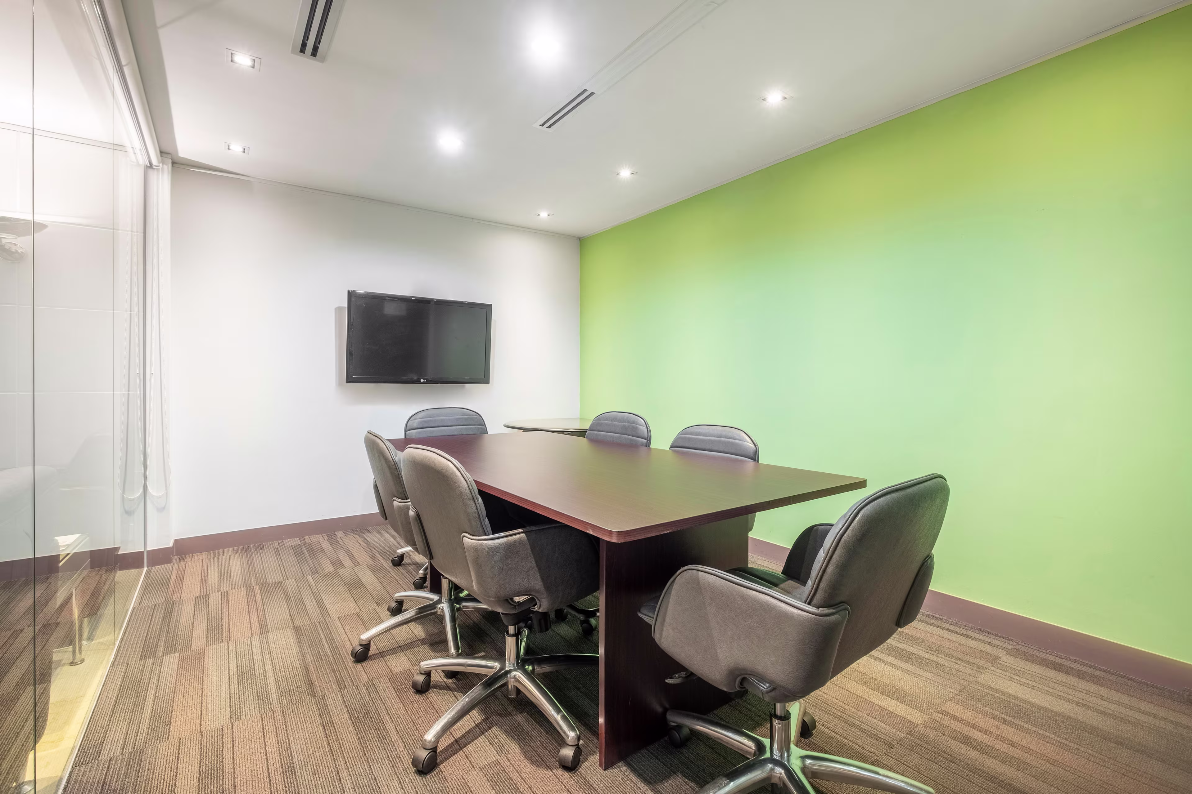 35/F, Central Plaza, 18 Harbour Road, Wanchai, Hong Kong