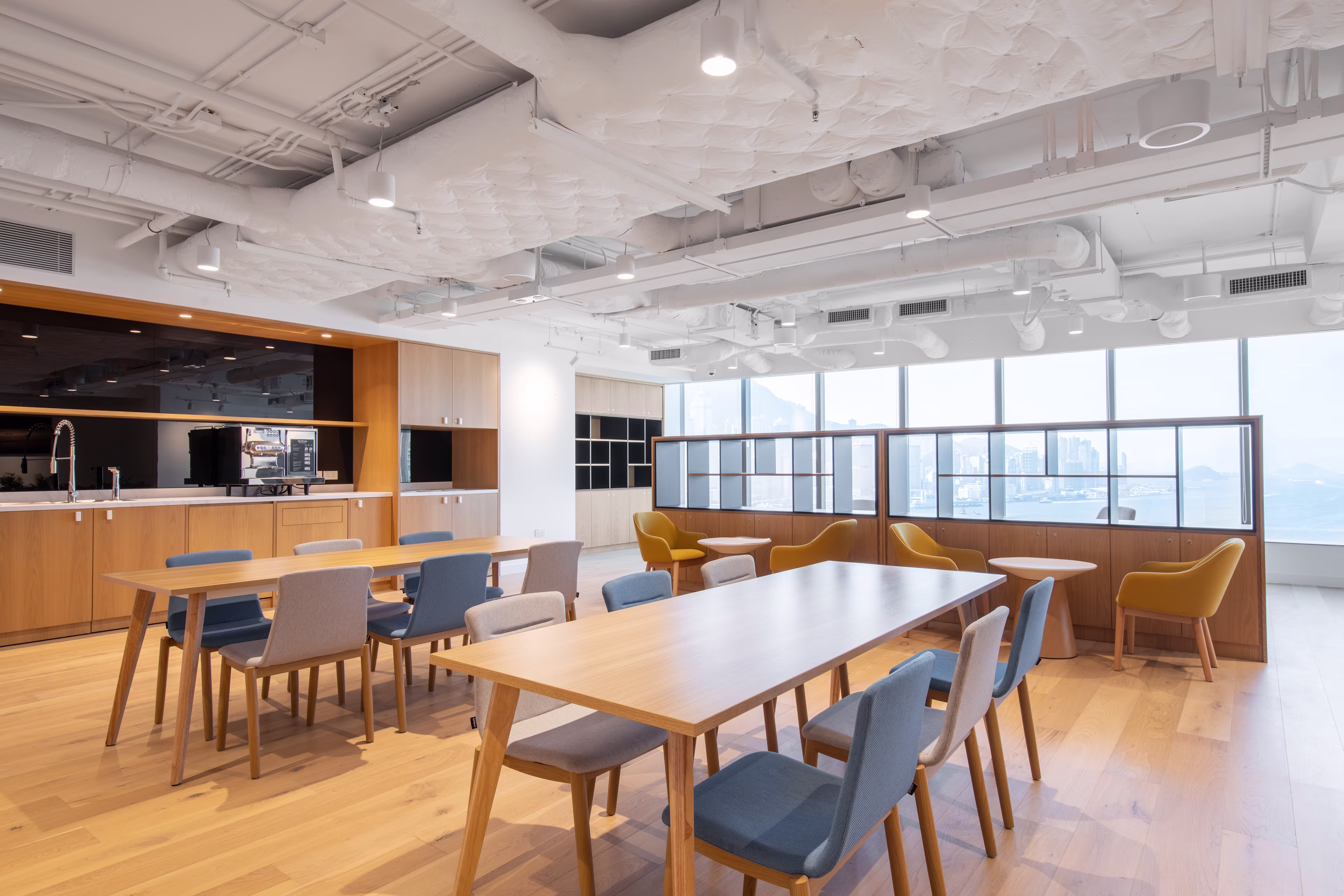 29F and 30F, The Gateway Tower 5, Harbour City, 15 Canton Road