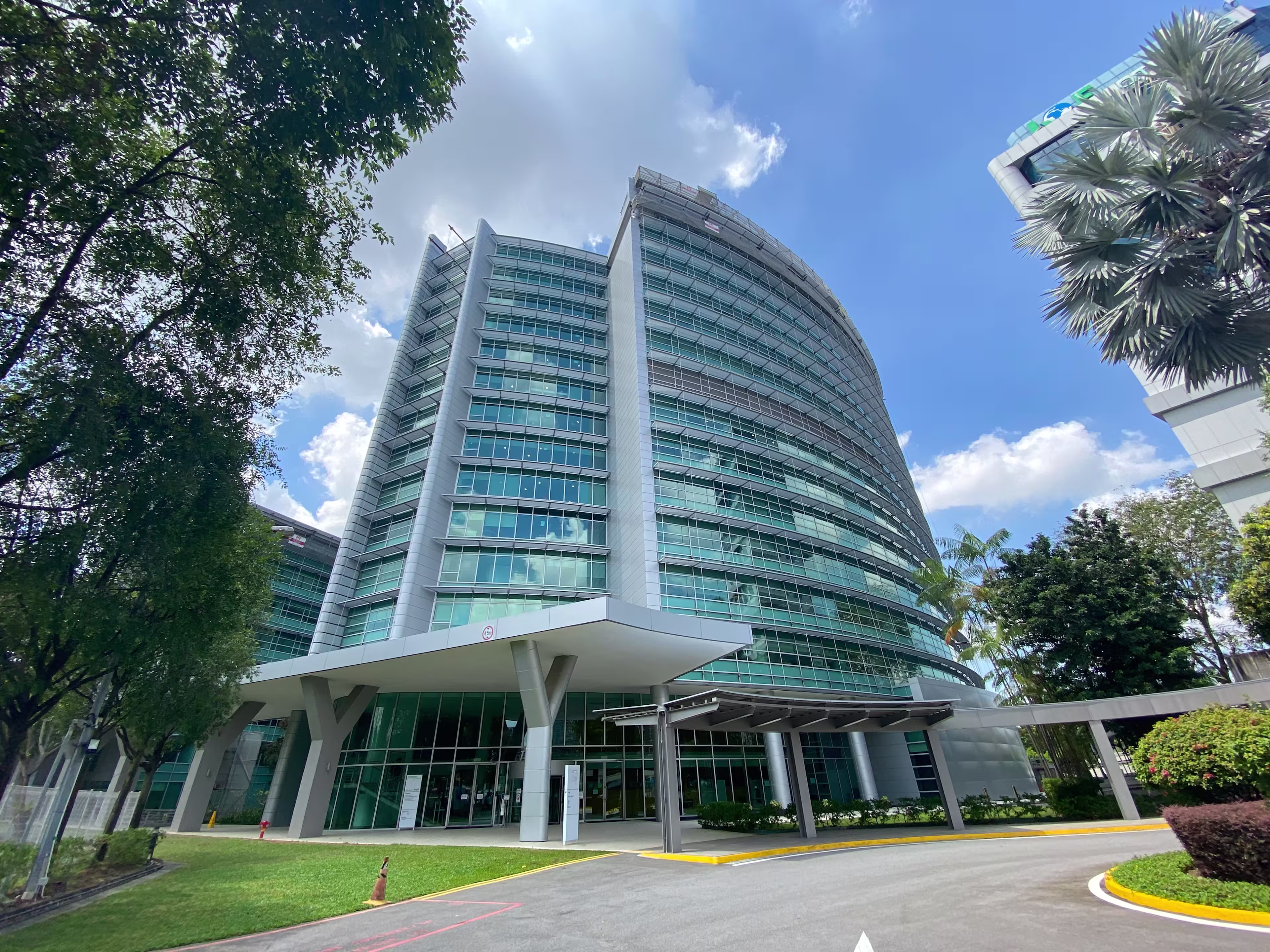 60 MacPherson Road