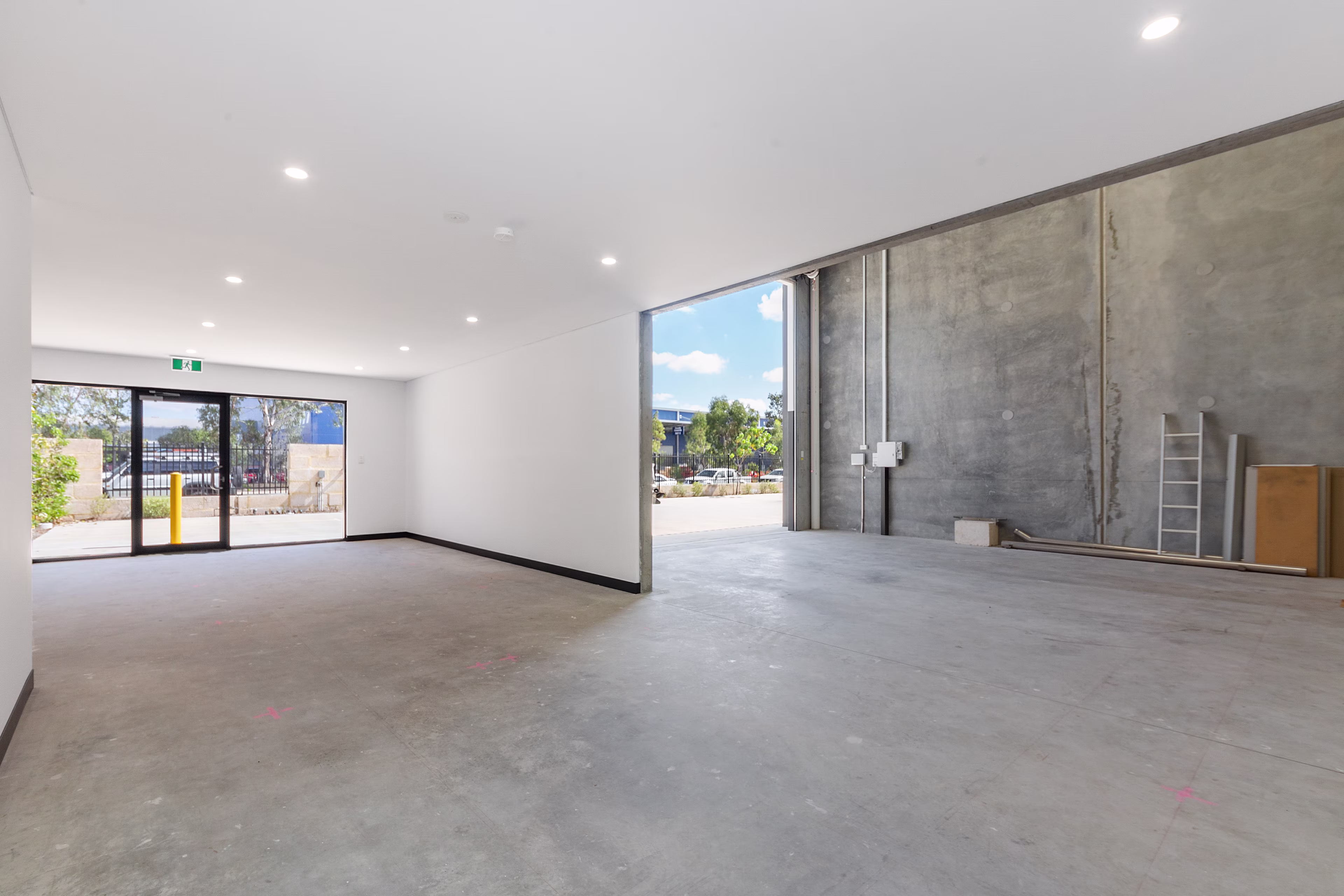 Units 1 & 6 / 4 Enterprise Court