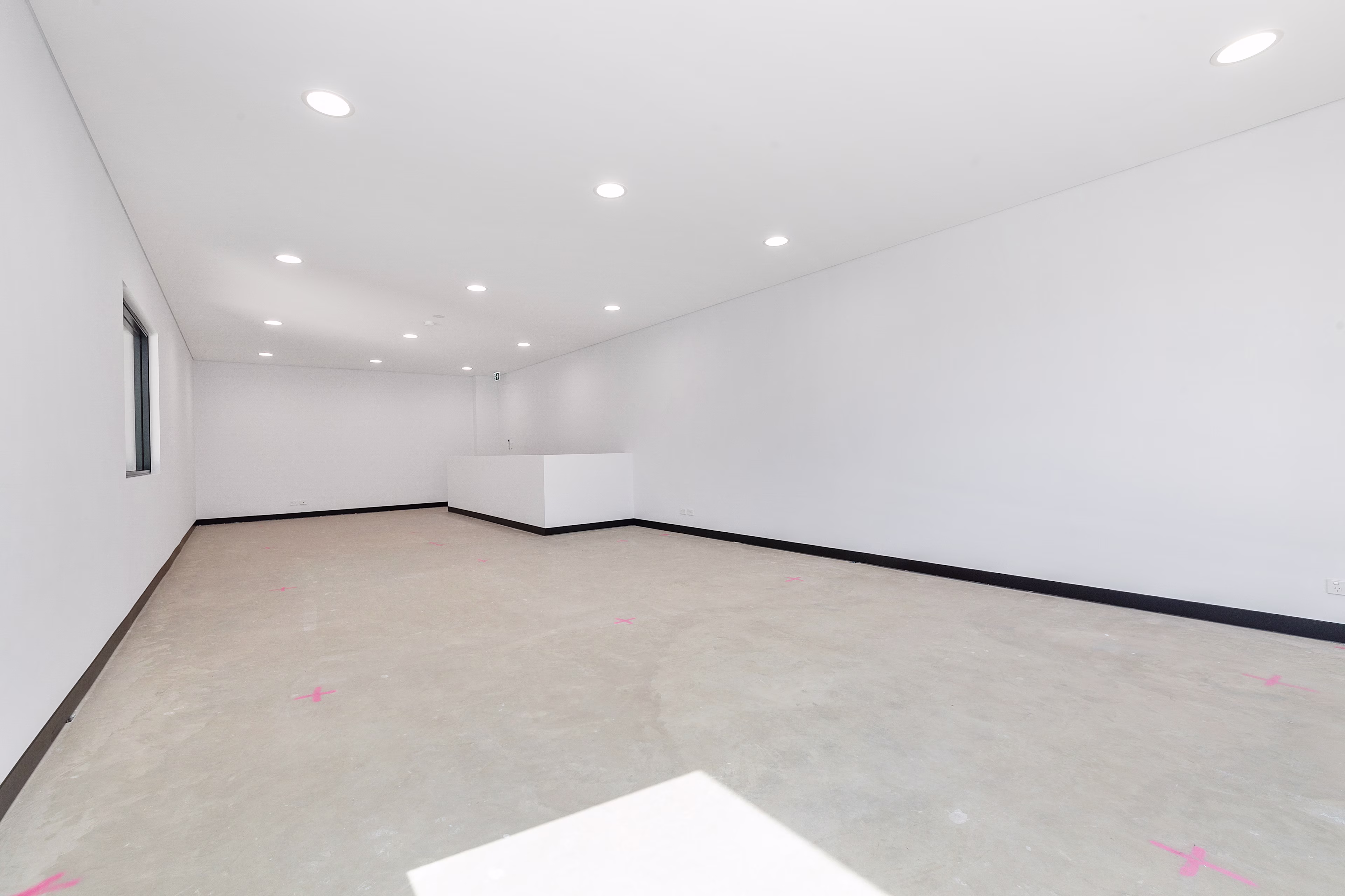 Units 1 & 6 / 4 Enterprise Court