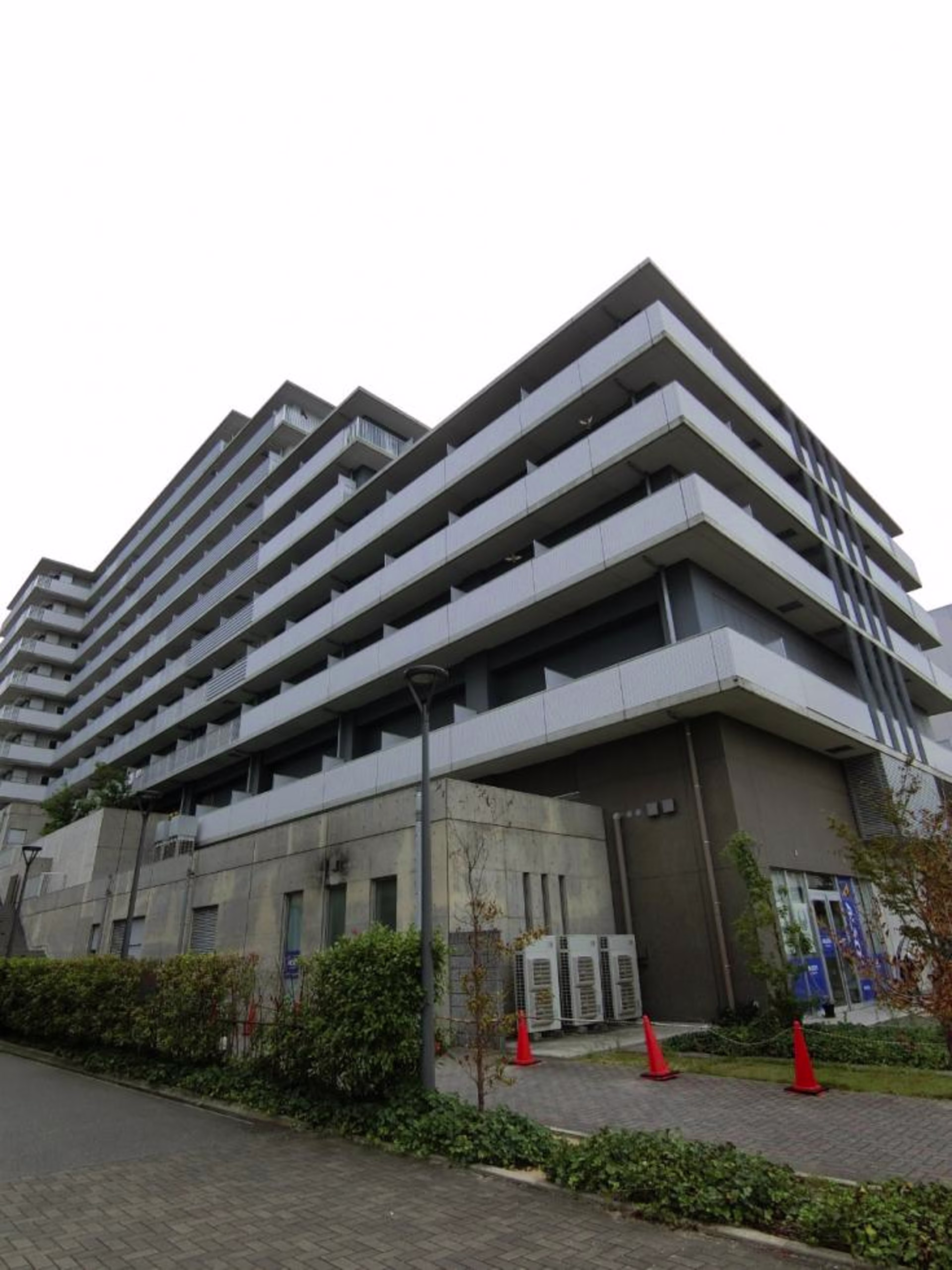 潮江1-3-31