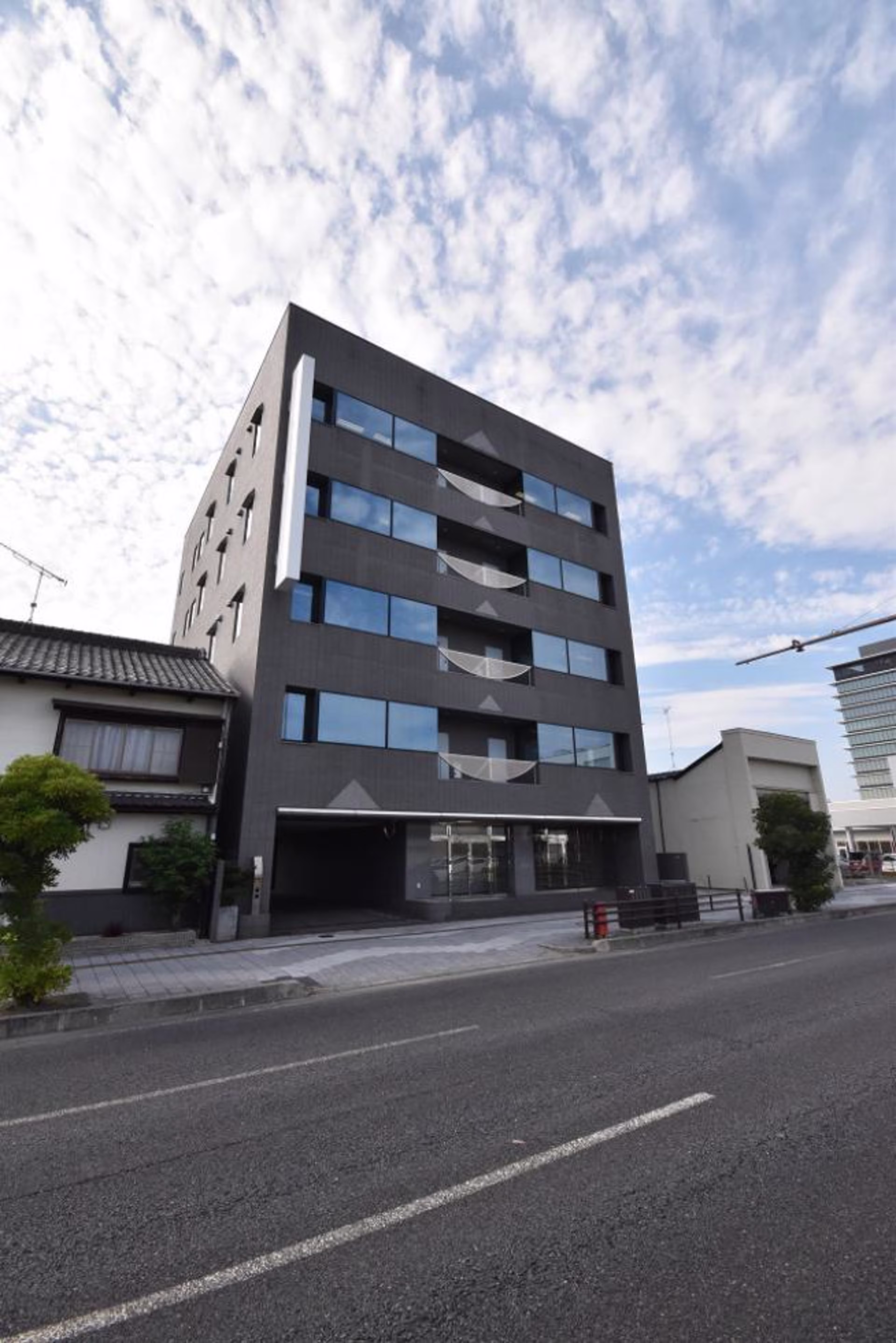 岩田13-28