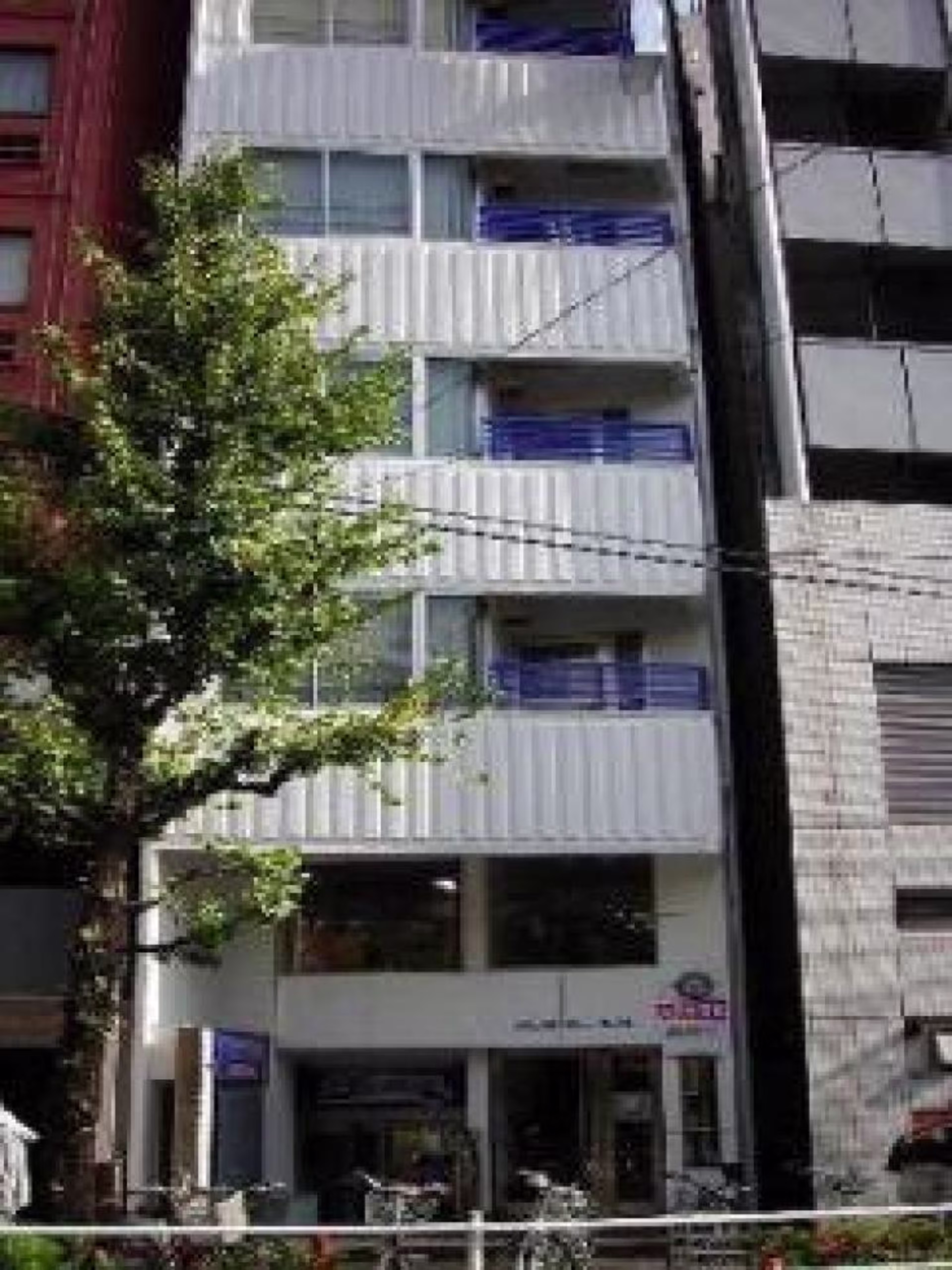 西新宿7-5-6