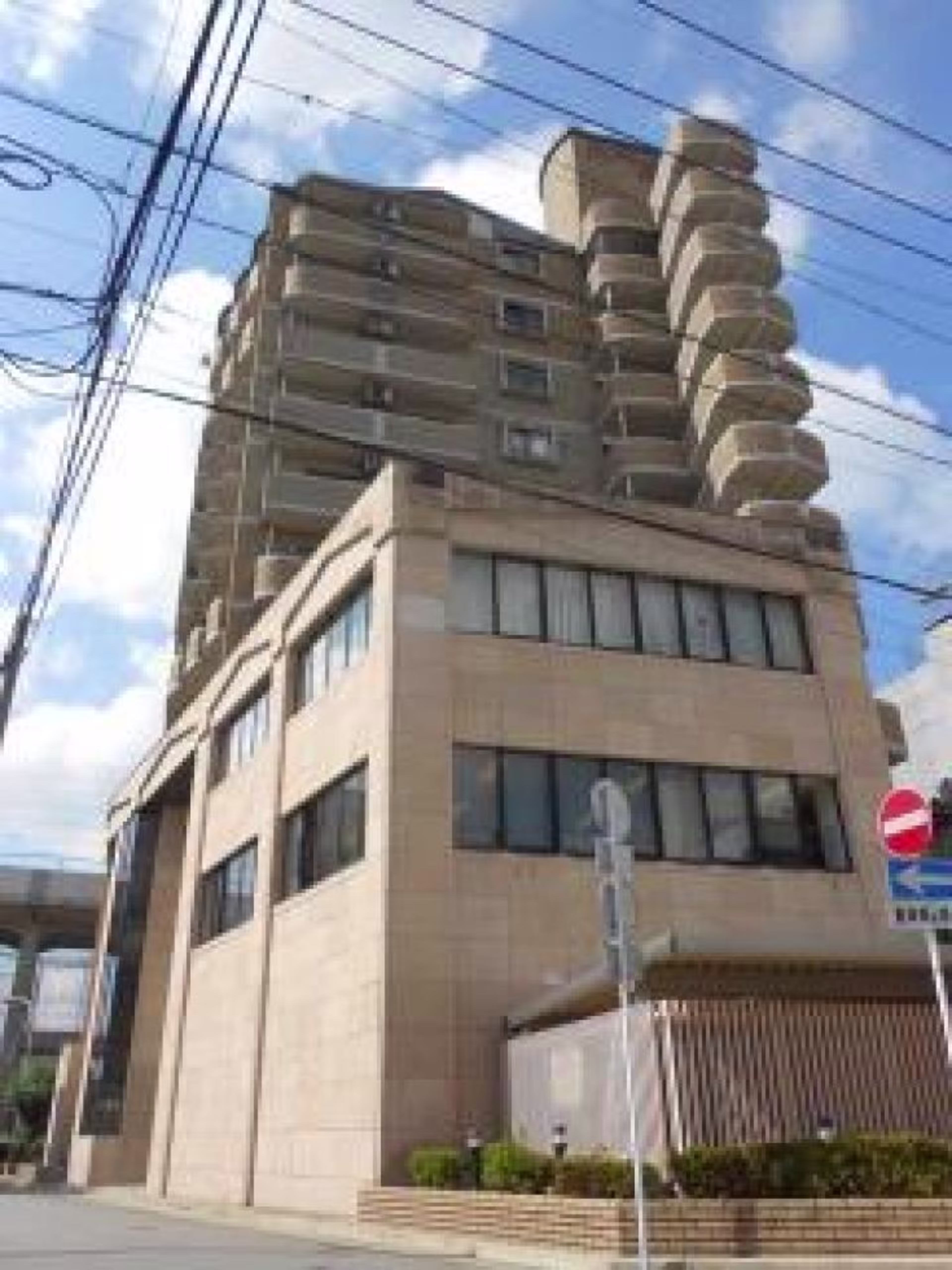 博多駅南3-22-2