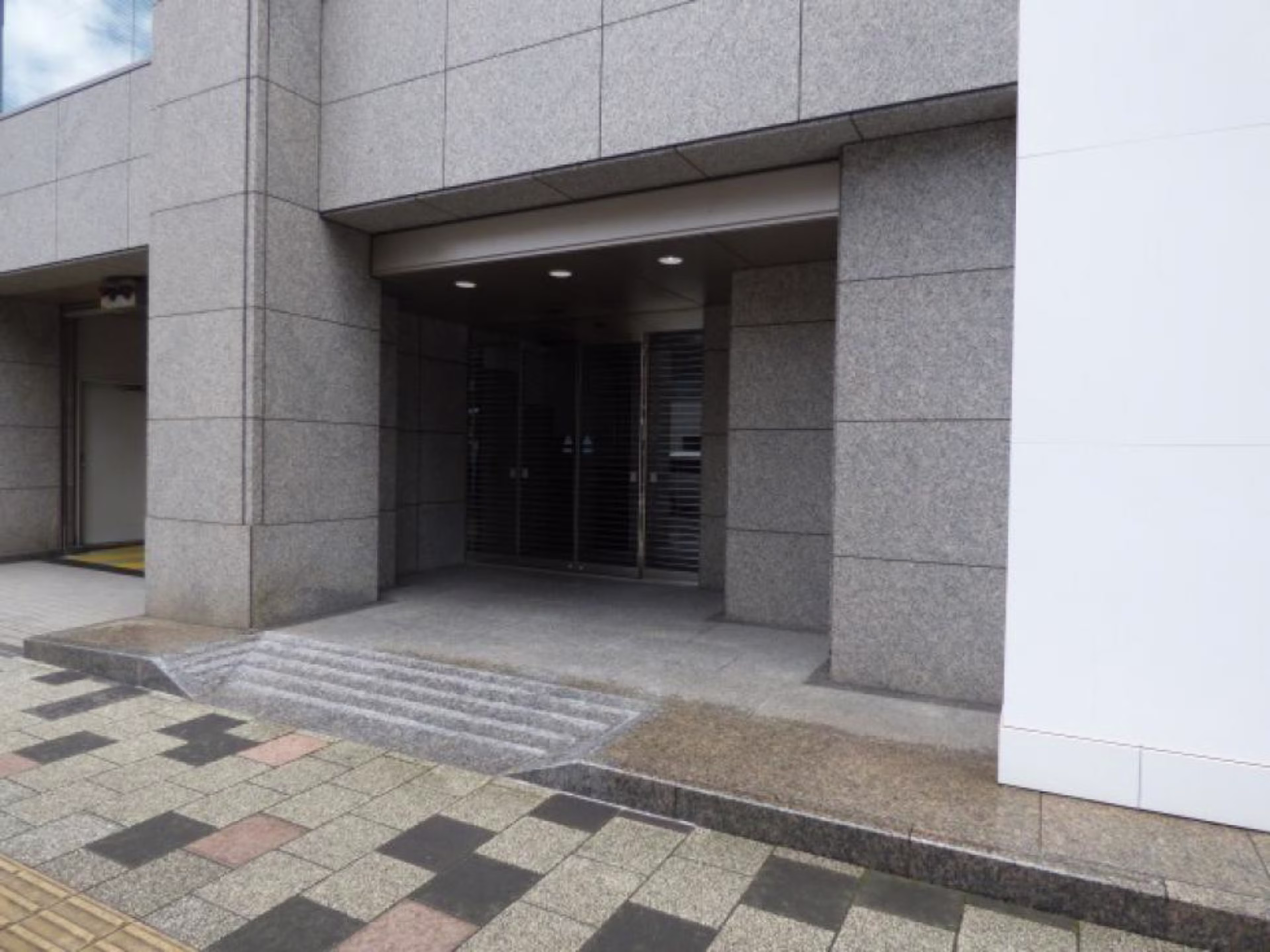 西千石町11-25